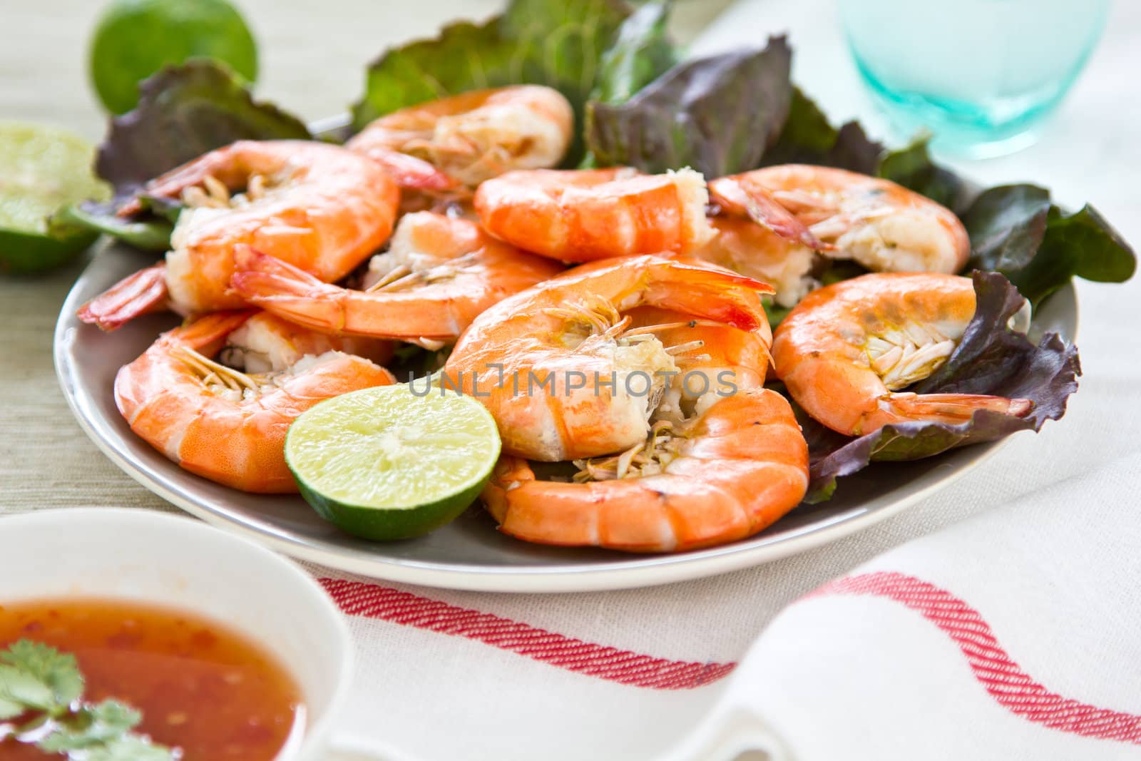 Steamed prawn with Thai sweet chilli sauce