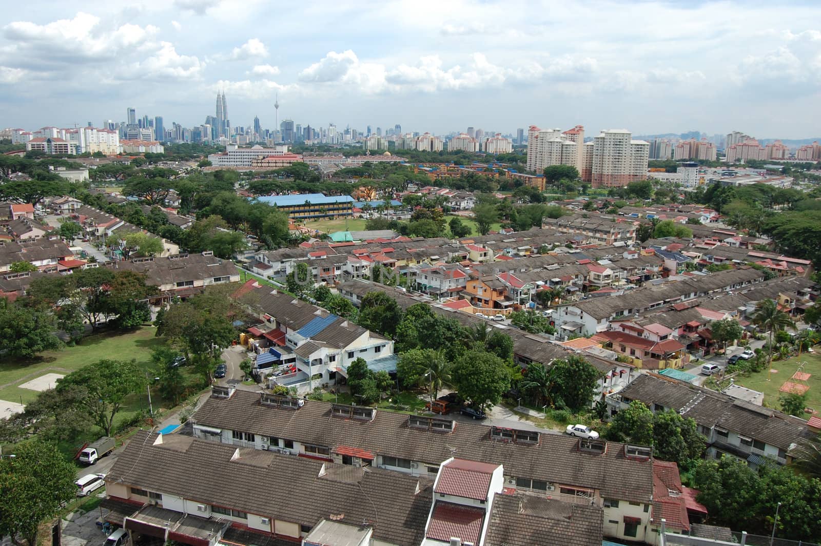 Kuala Lumpur city scenic view by danemo