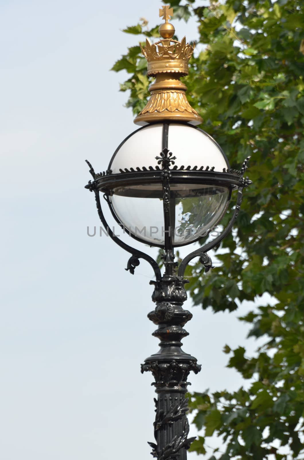 cast iron street lamp by pauws99