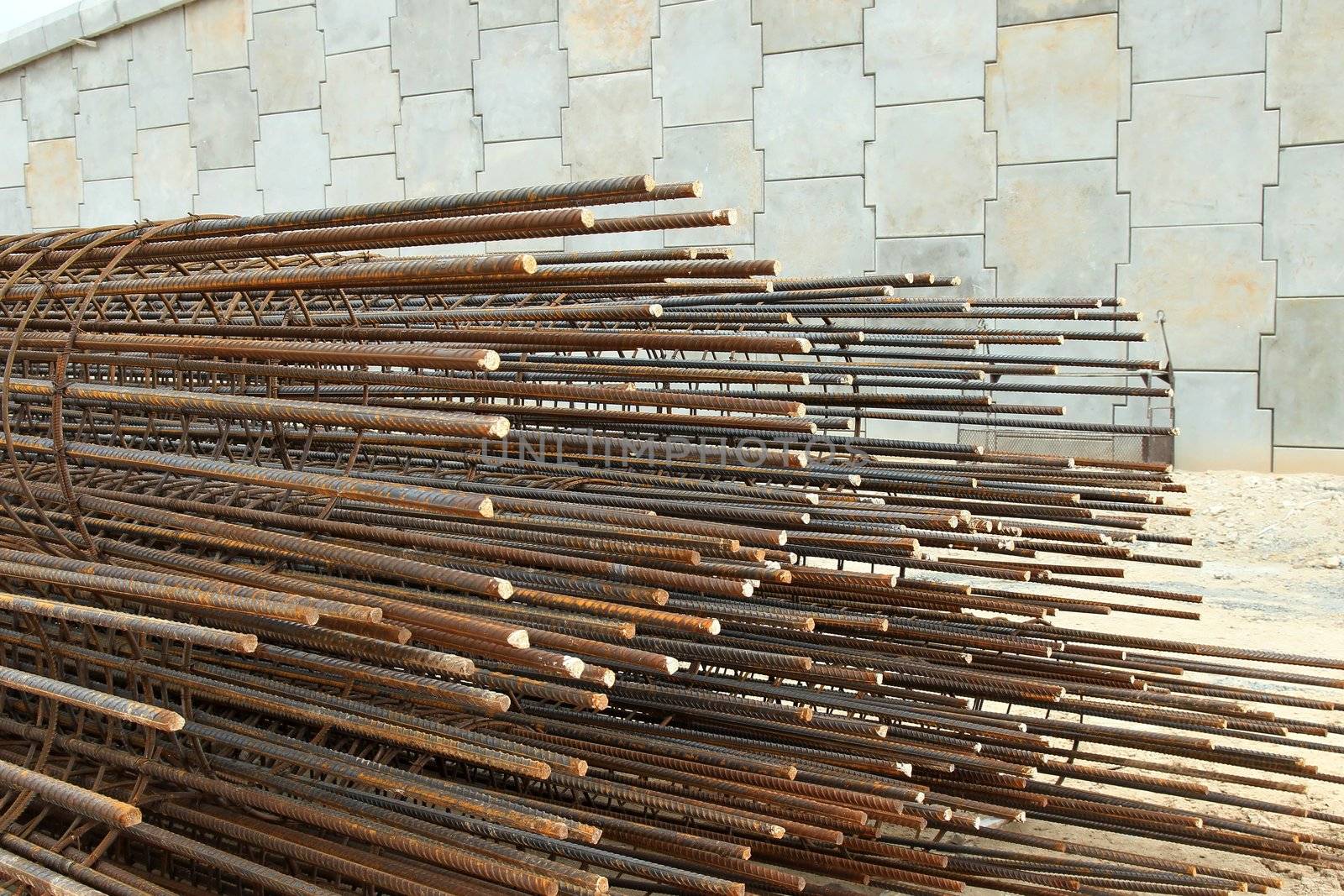 Reinforcing steel bars made up for the construction of concrete columns