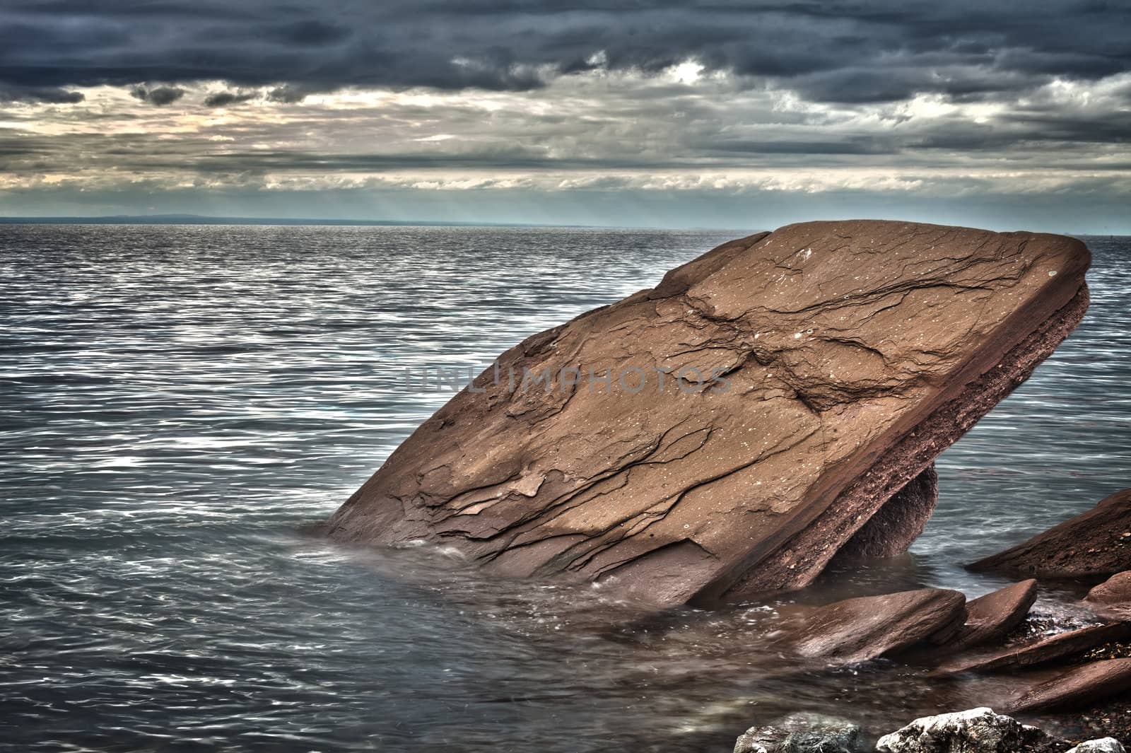 Rock in the Gaspé, québec, Canade (hrd image)