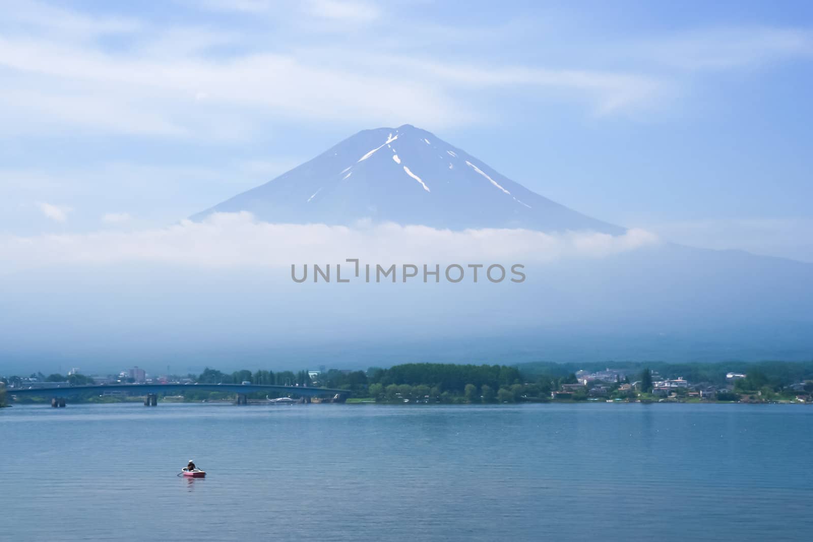 MT Fuji and Kawaguchi Lake by ctppix