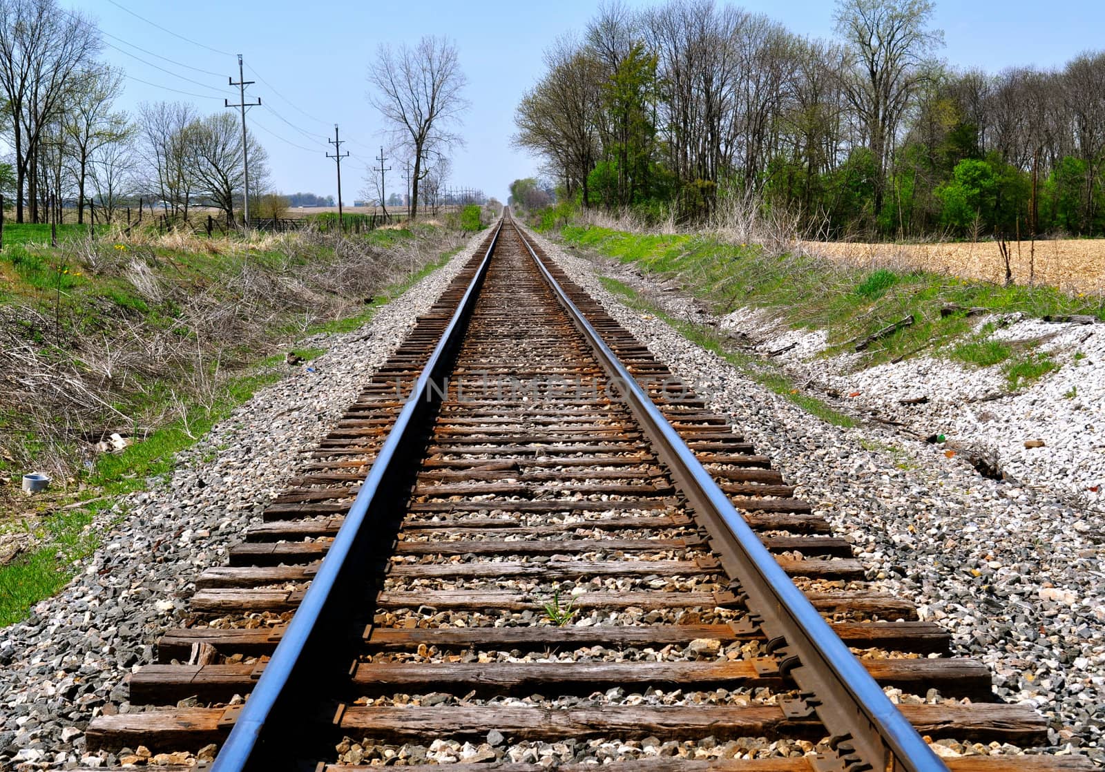 Train Tracks in the midwest by RefocusPhoto