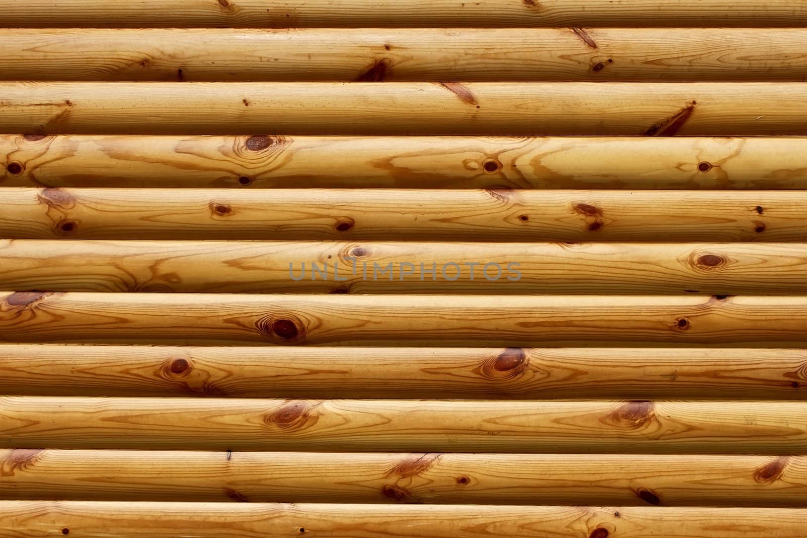 Shield with a large number of parallel polished wooden logs