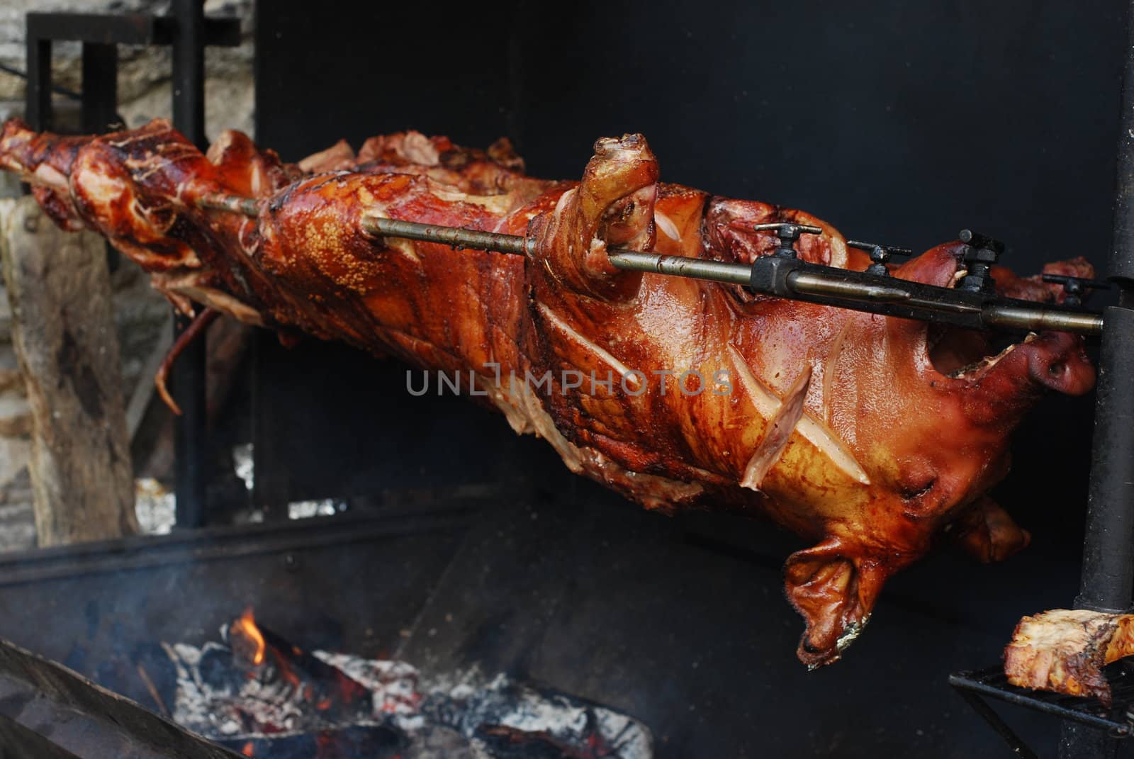 Pig on the grill 