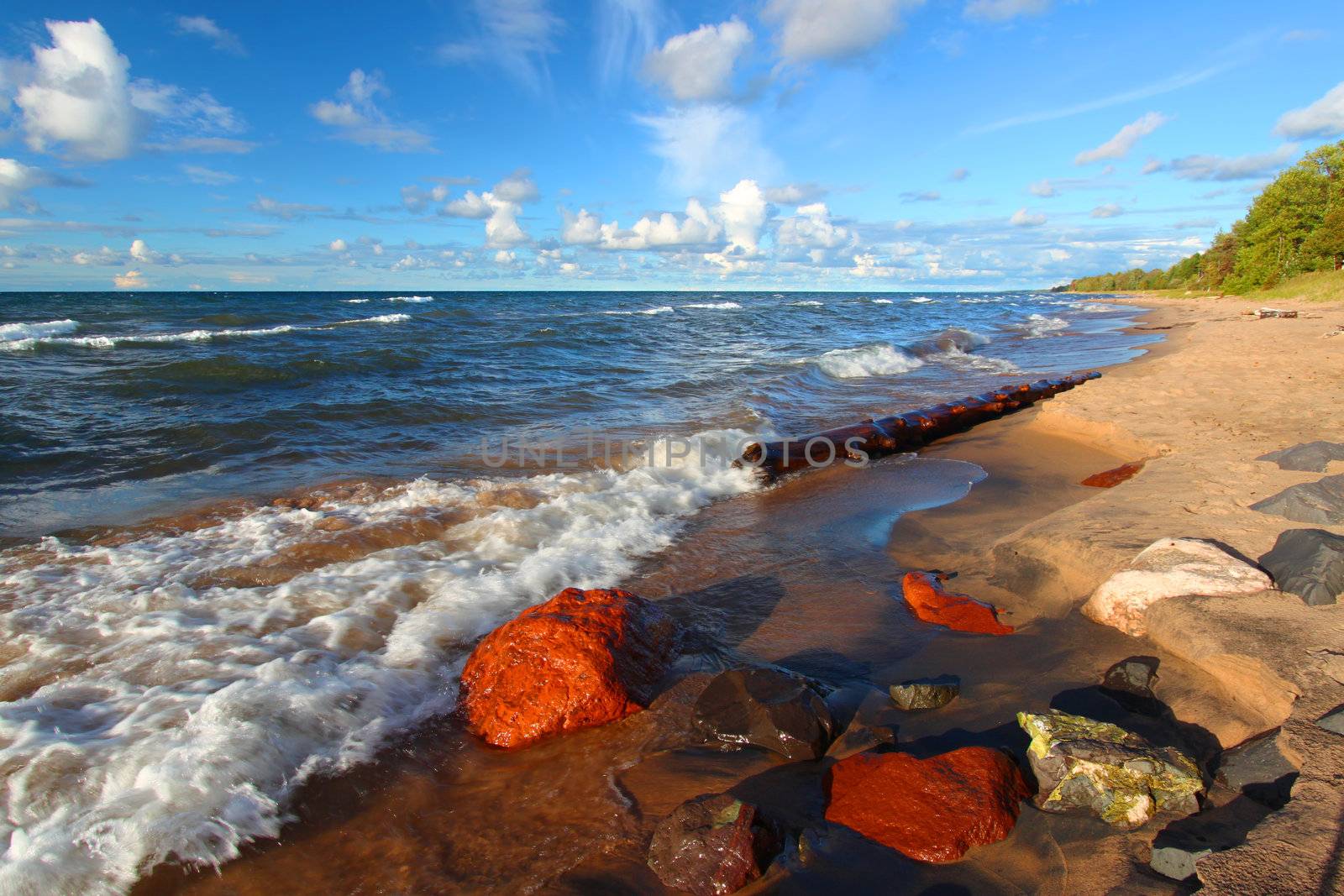 Lake Superior Beach by Wirepec