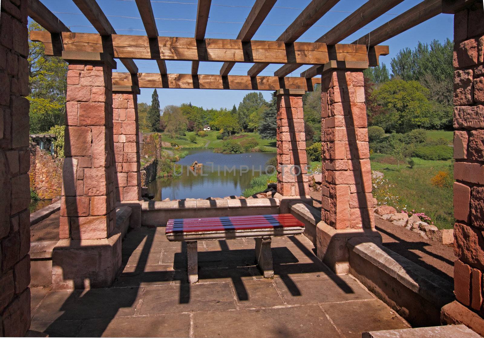 From a seat in the pagoda beautiful views of the garden can be enjoyed. 