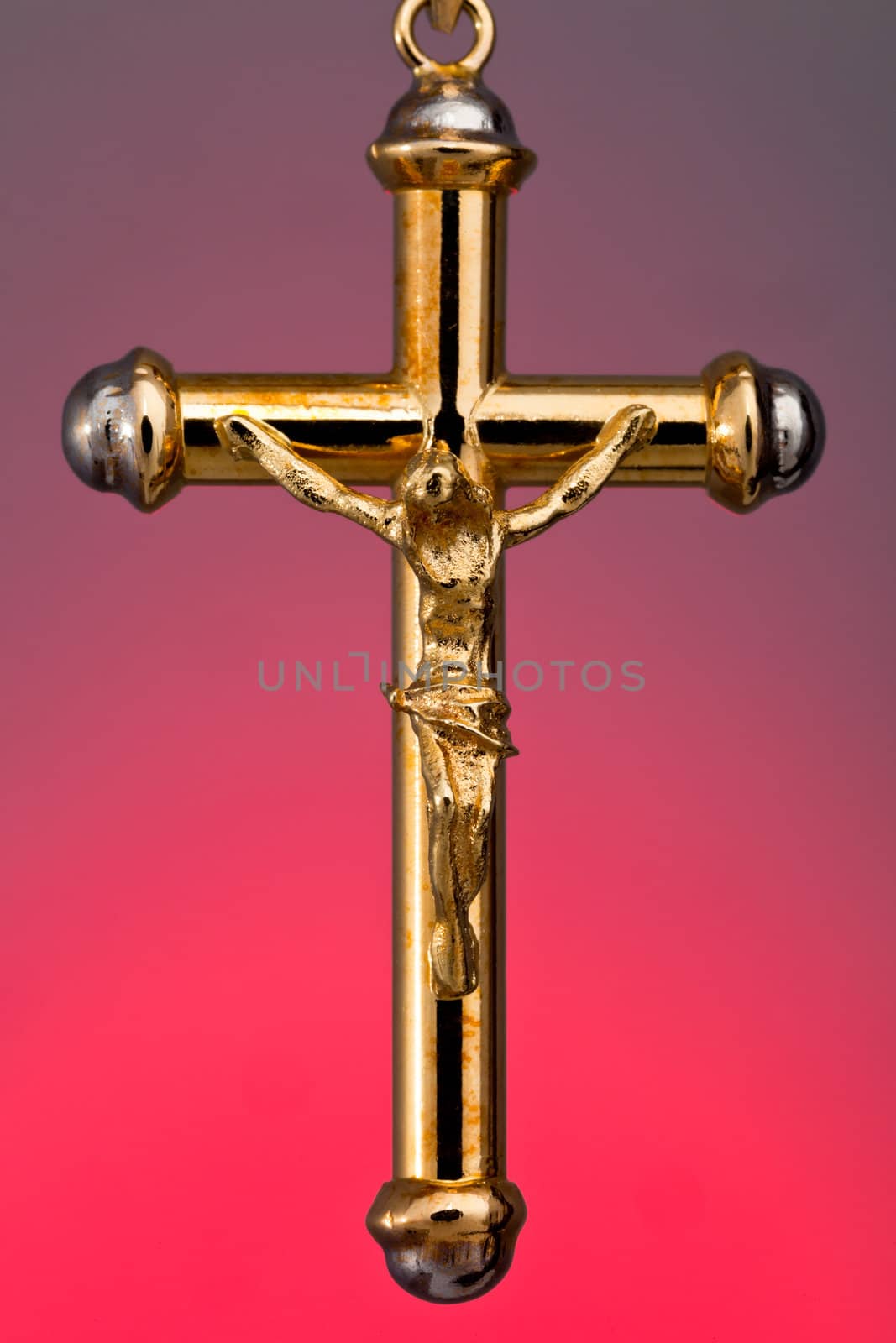 A Precious gold pendant, ideal like gift