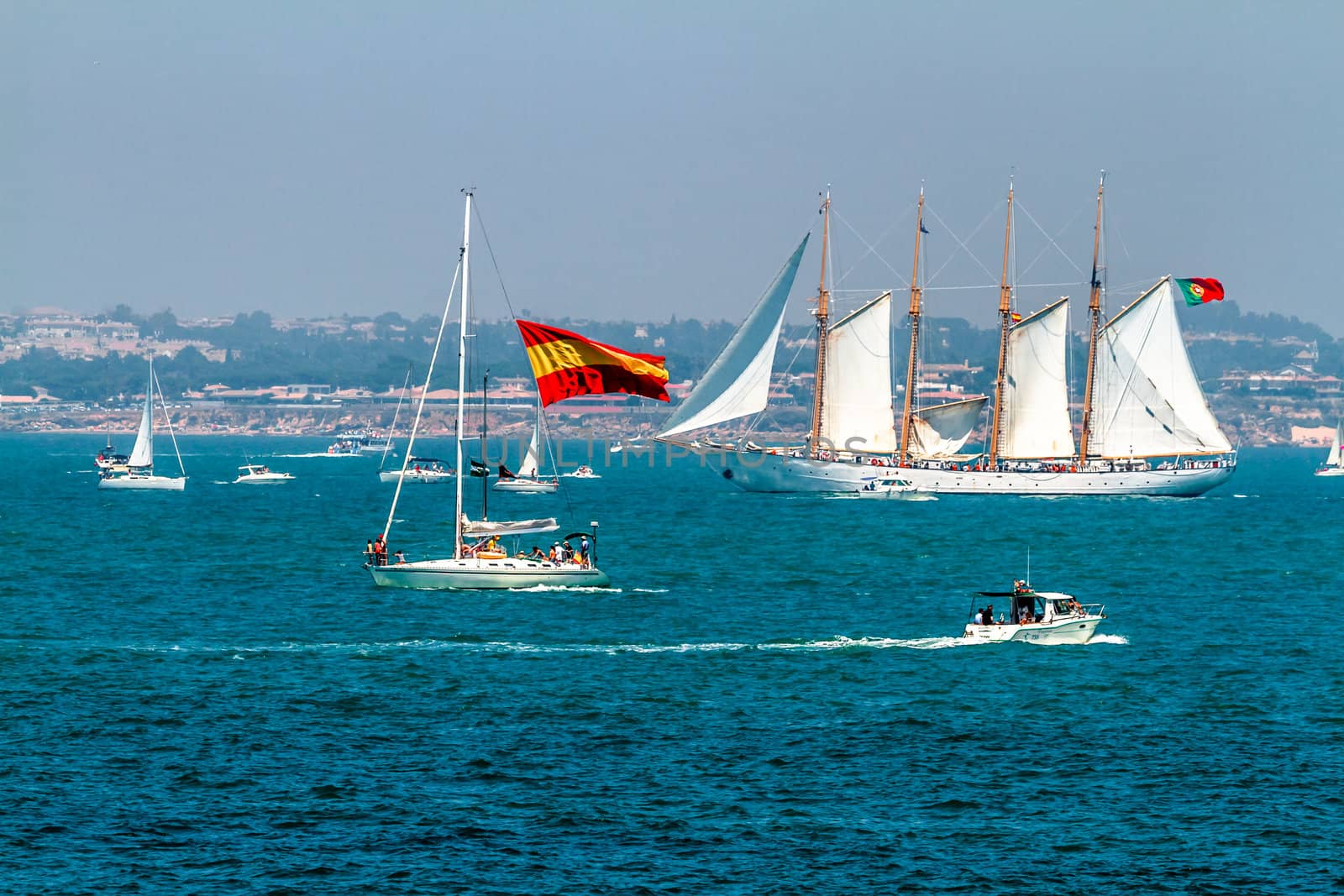 CADIZ, SPAIN - JUL 29: Portuguese Navy Ship, Creoula setting sail on the Tall ship races 2012 on July 29 , 2012, in Cadiz , Spain