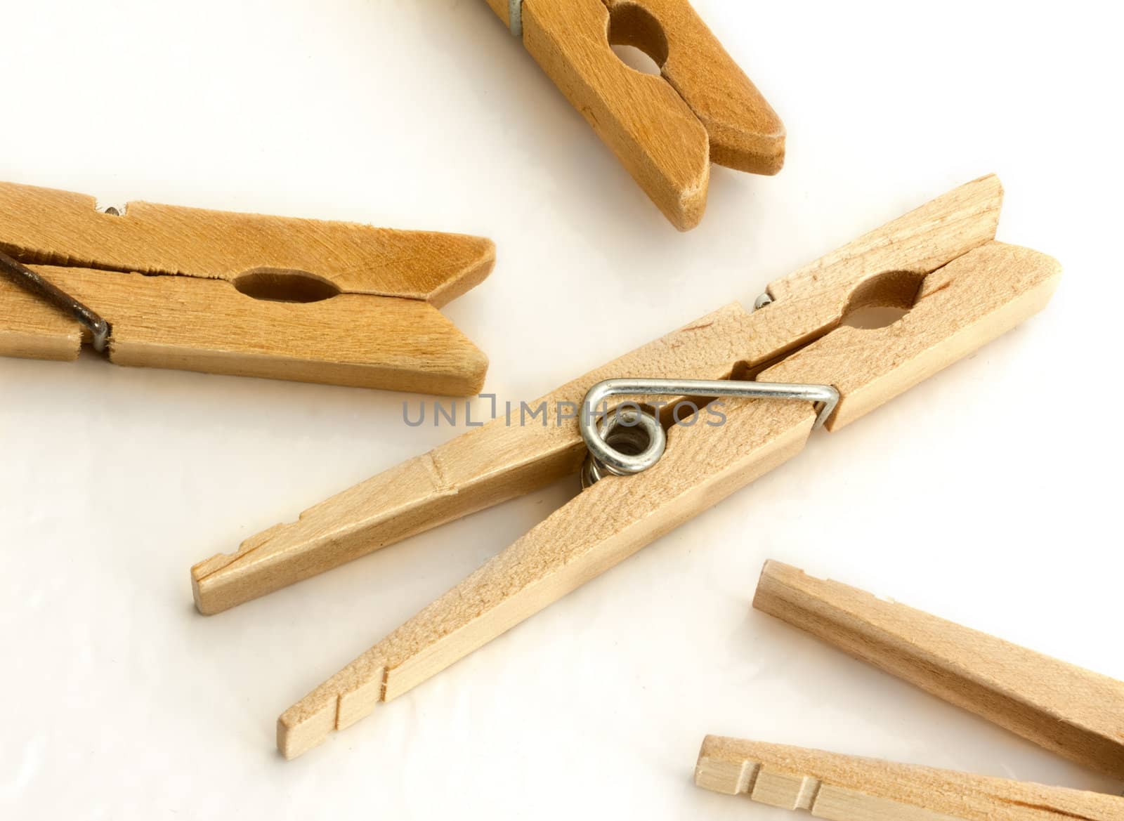 Wood Clothes Pins with Spring by wolterk