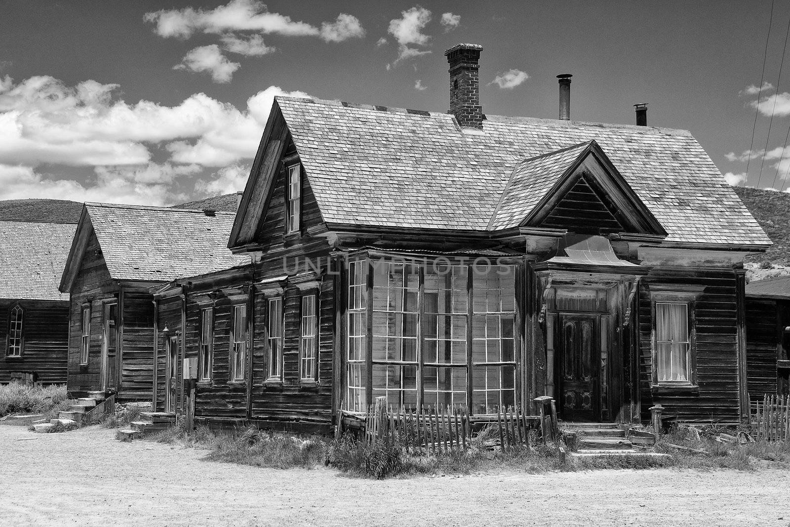 In Bodie in USA by CaptureLight