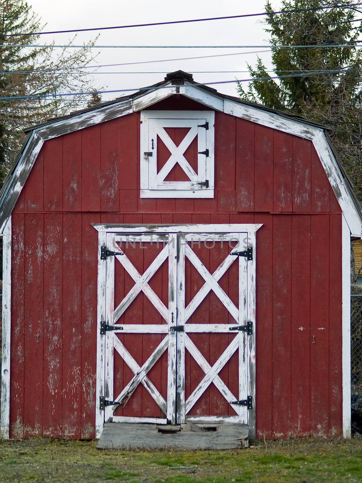 Little Red Barn by Frankljunior