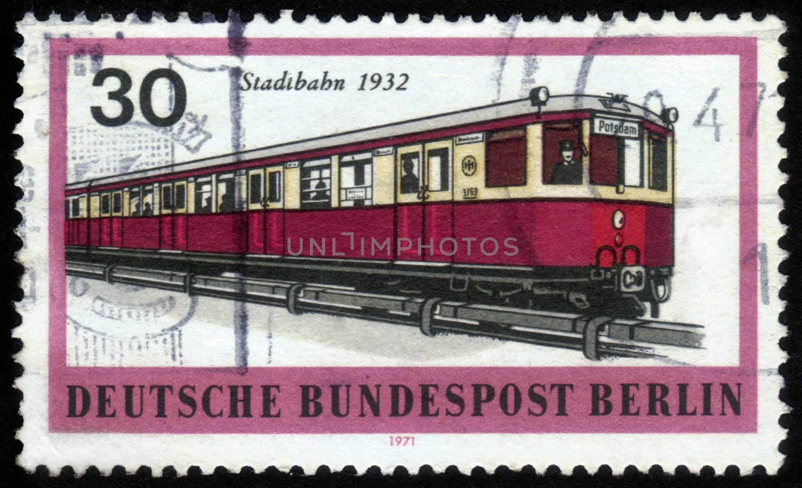 FEDERAL REPUBLIC OF GERMANY - CIRCA 1971: A stamp printed in the Federal Republic of Germany shows Metropolitan train ( stadtbahn ) 1932, circa 1971