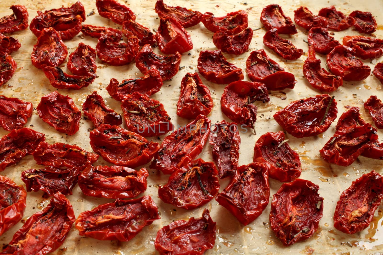 sun-dried tomatoes with olive oil and spices