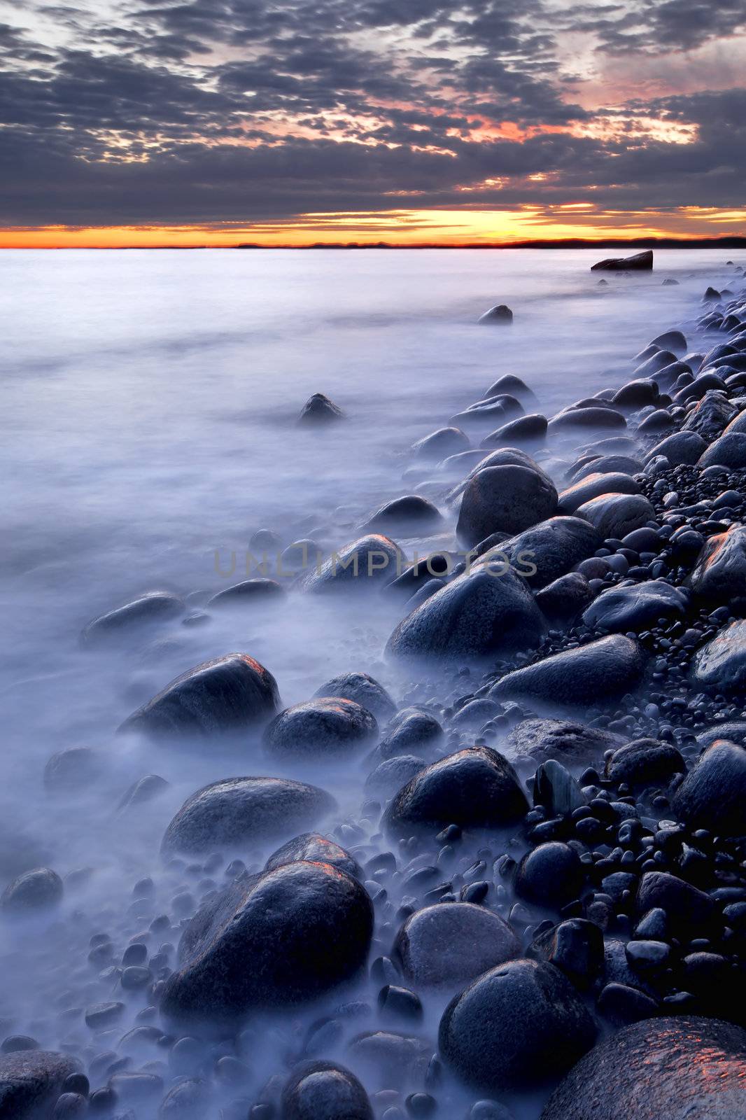 Sunset in wintertime at the Norwegian coast, Moelen