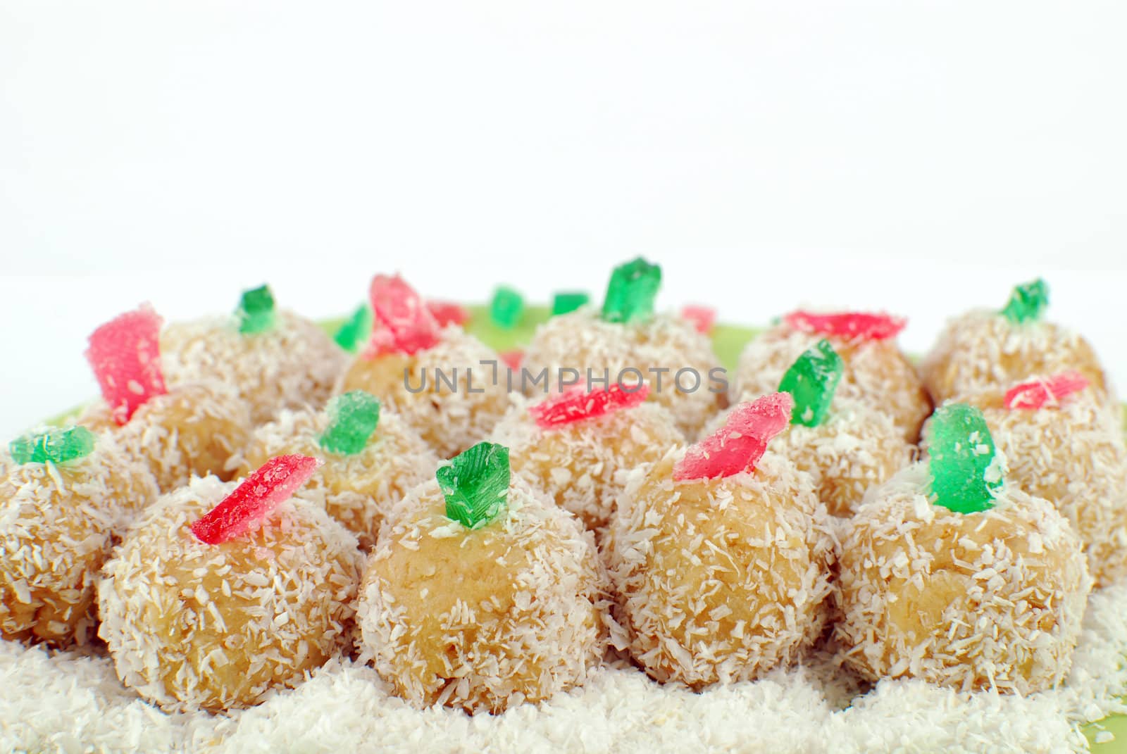 Coconut ball cookie with jelly