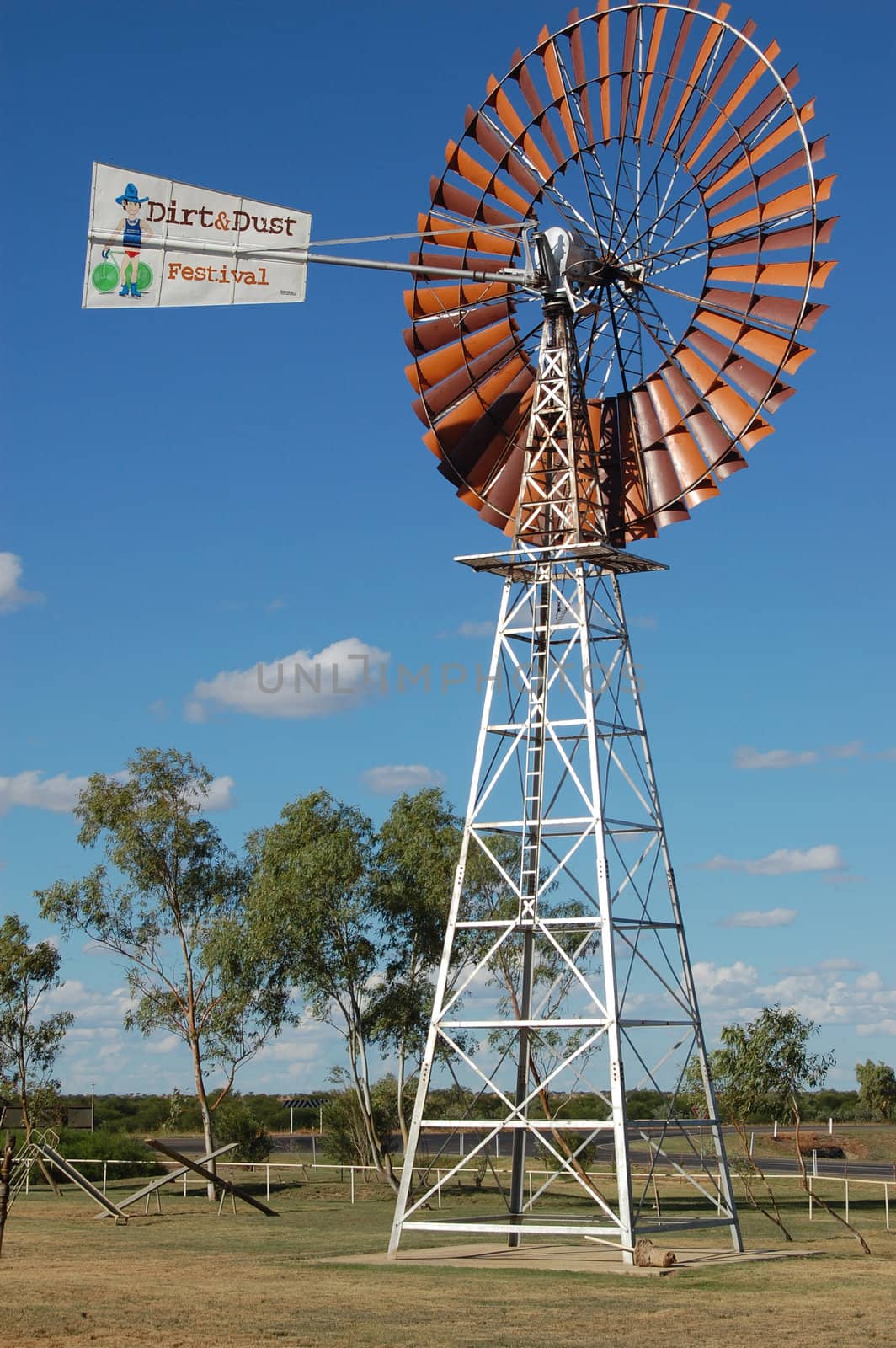 Windmill by danemo