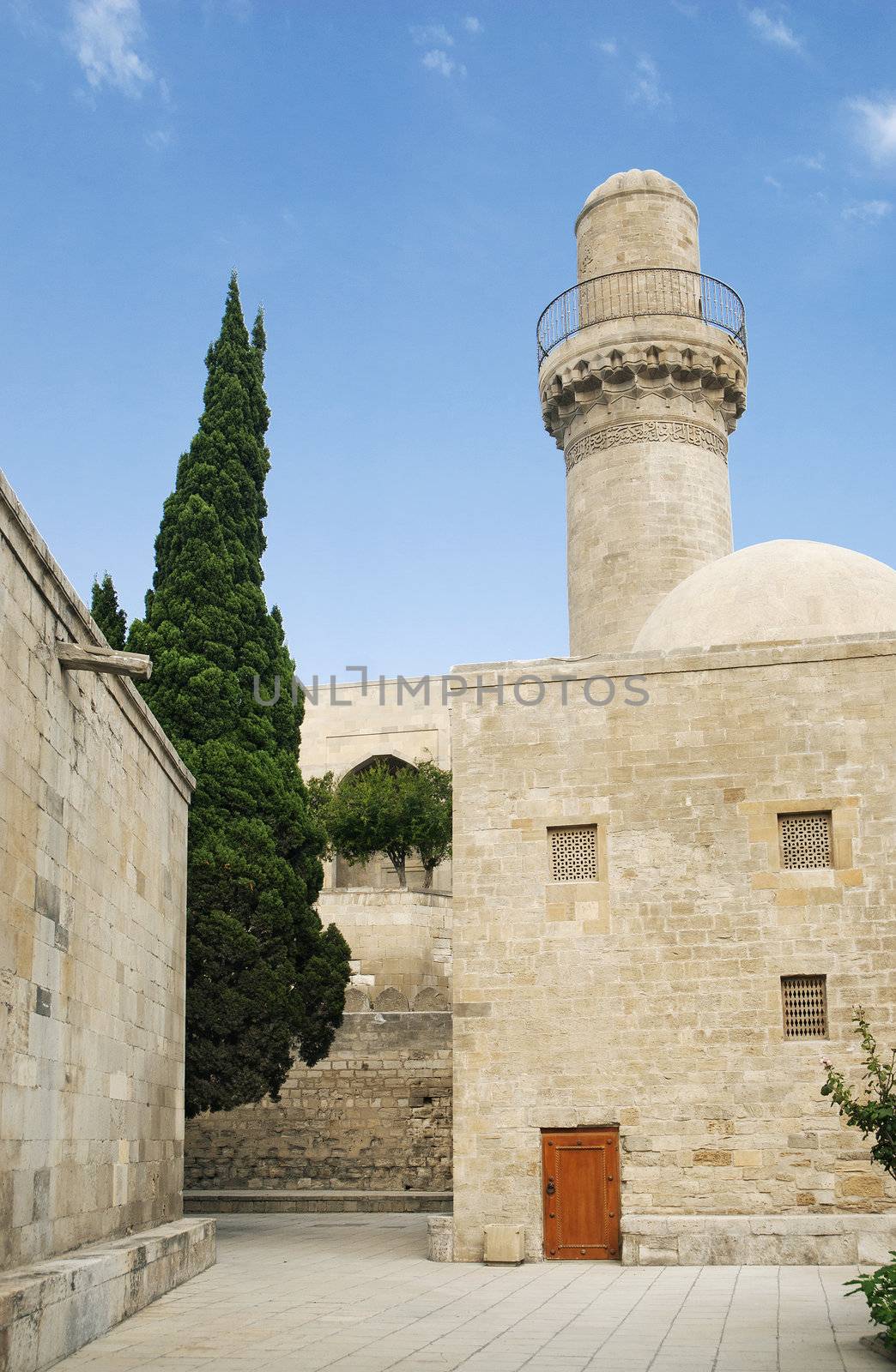 mosque in baku old town azerbaijan