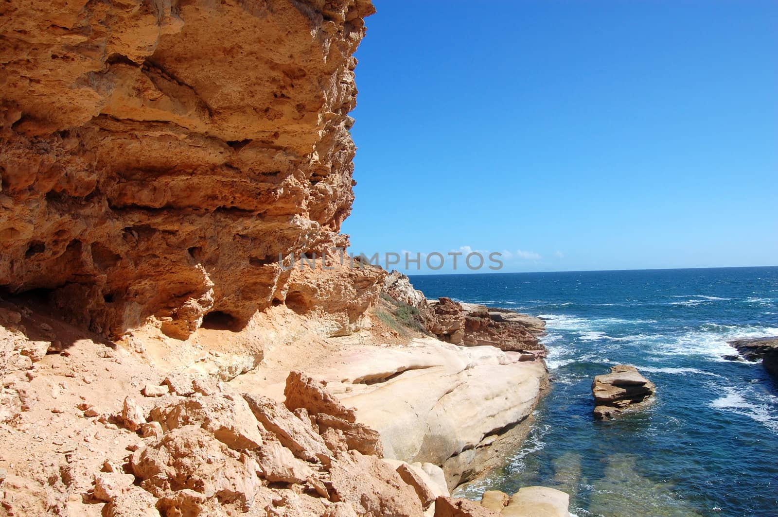 Cave and cliffs, blue ocean, South Australia