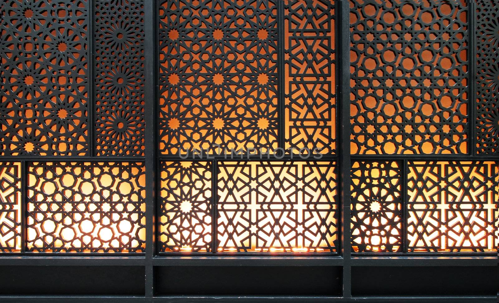 Abstract islamic pattern background, curved steel