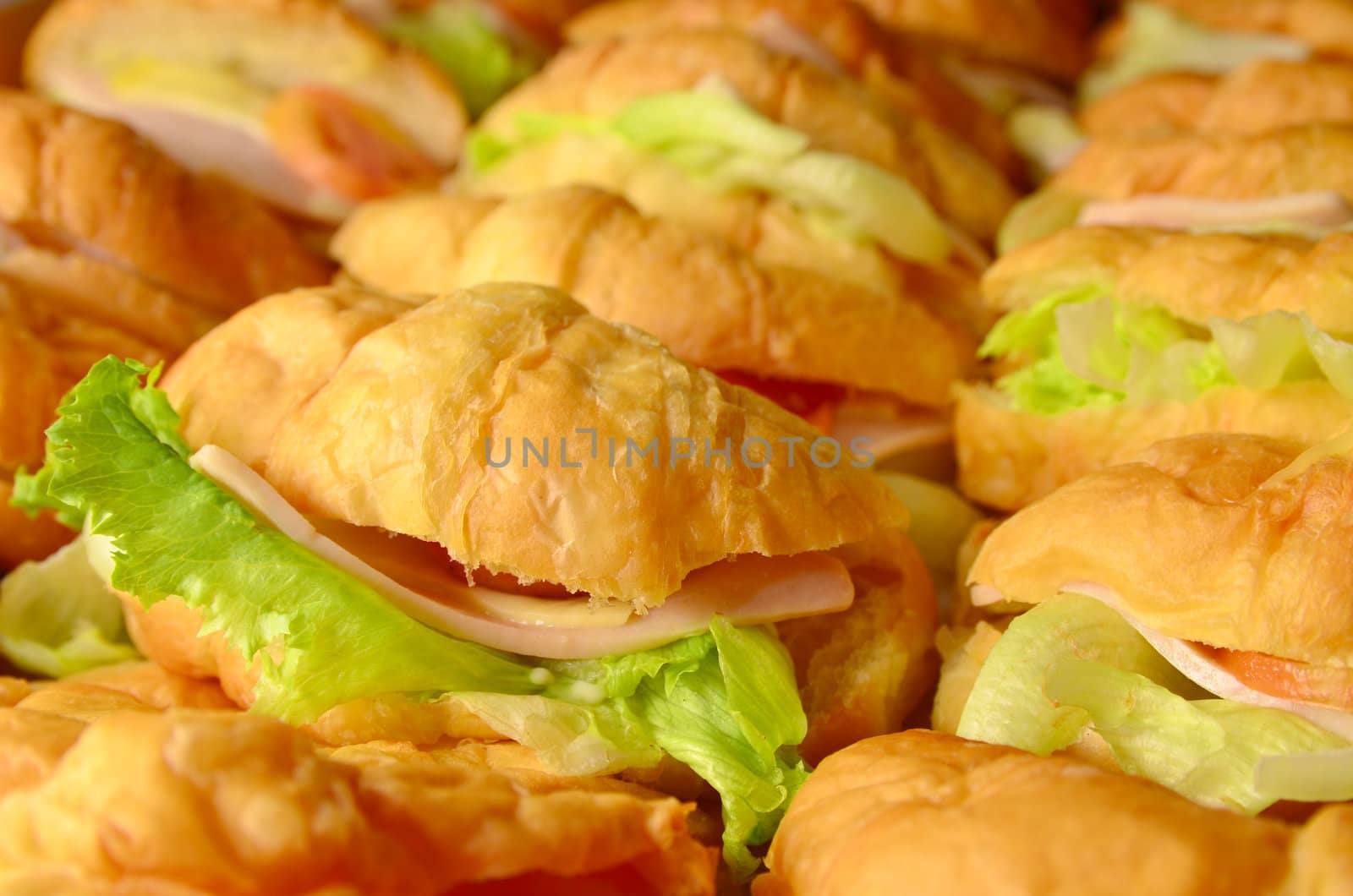 croissant sandwich by antpkr