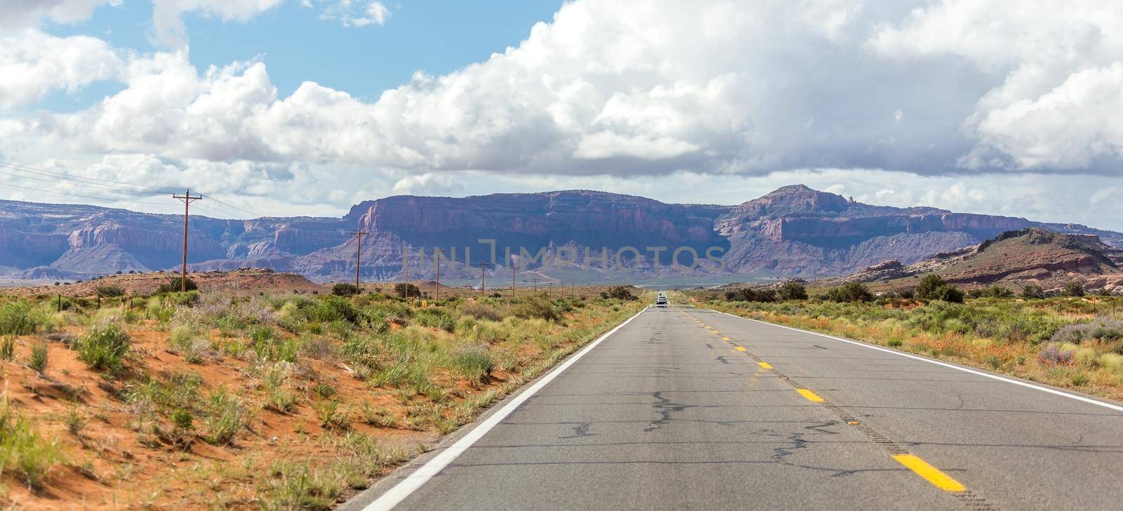 Highway leading into Monument Valley, Utah, USA