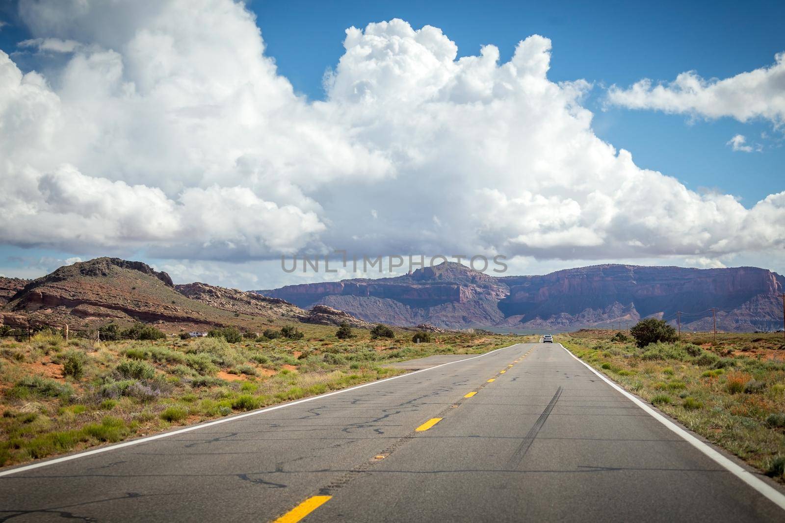 Highway leading into Monument Valley, Utah, USA