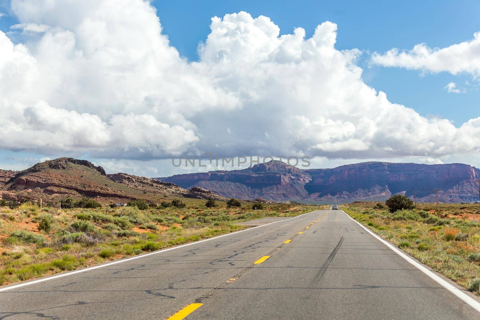 Highway leading into Monument Valley, Utah, USA