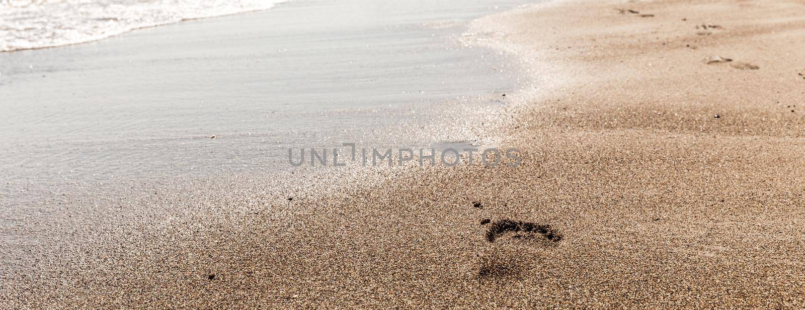 Footprints in the sand by Mariakray