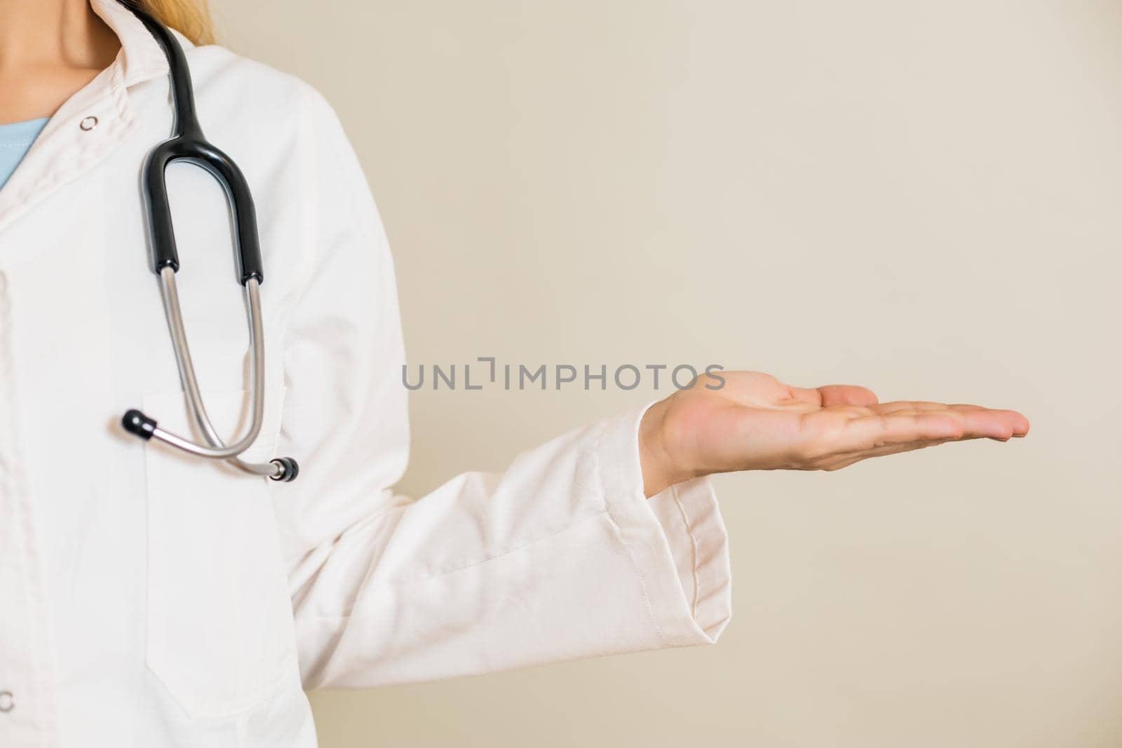 Image of female doctor gesturing.