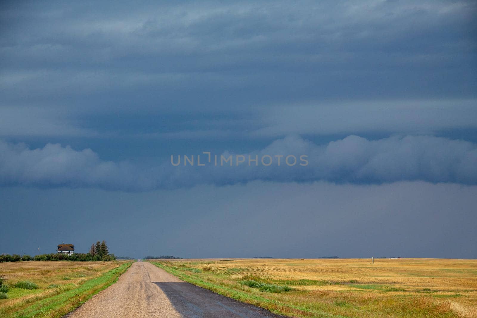 Prairie Storm Canada Summer time clouds warning