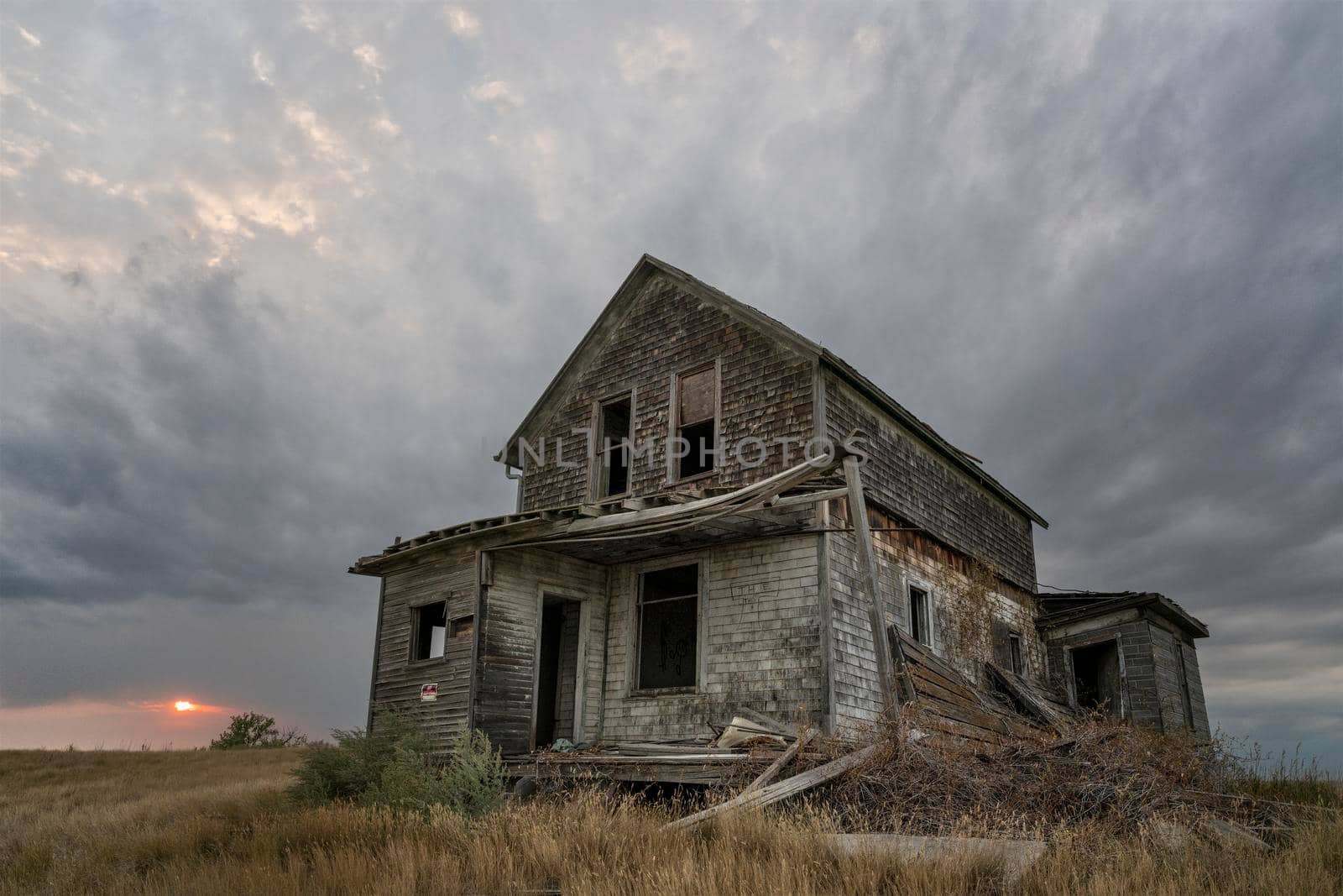 Prairie Storm Canada Summer time clouds abandoned building