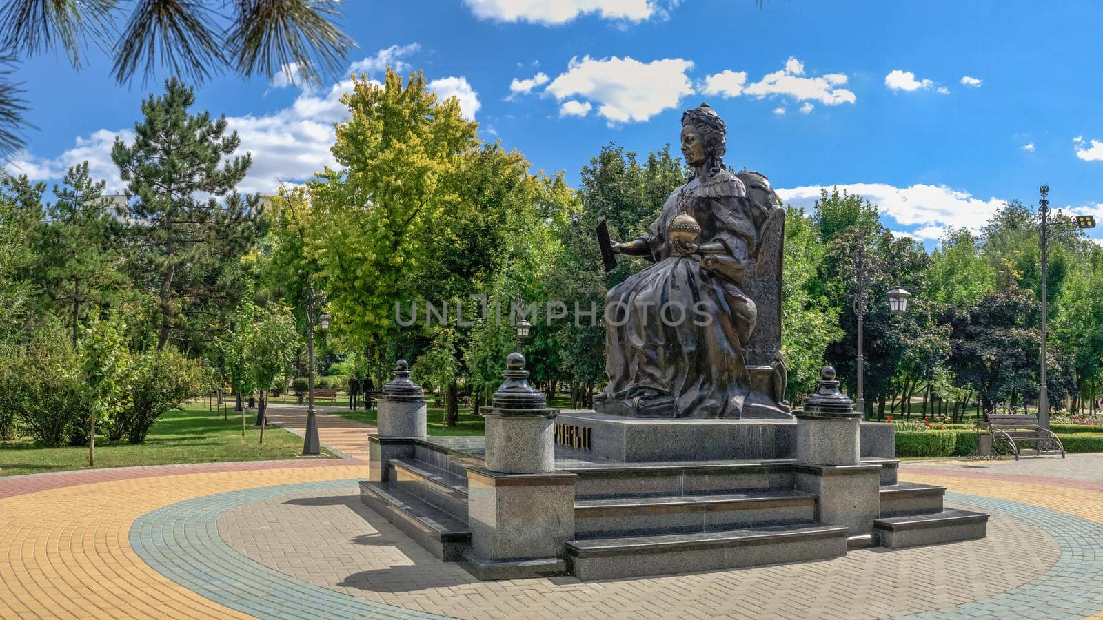 Monument to Catherine the Great in Tiraspol, Transnistria by Multipedia