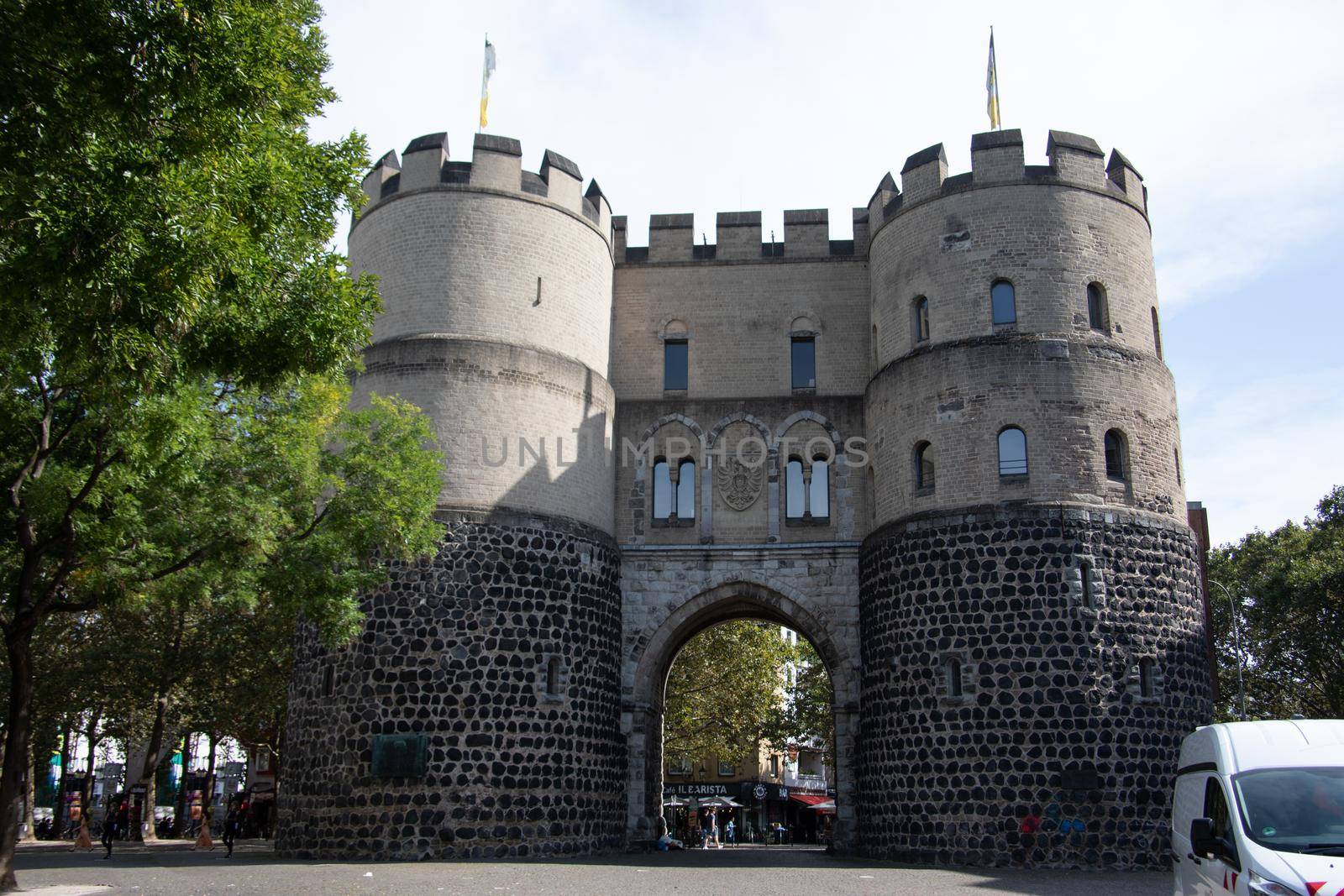 Hahnen city Gate in Cologne