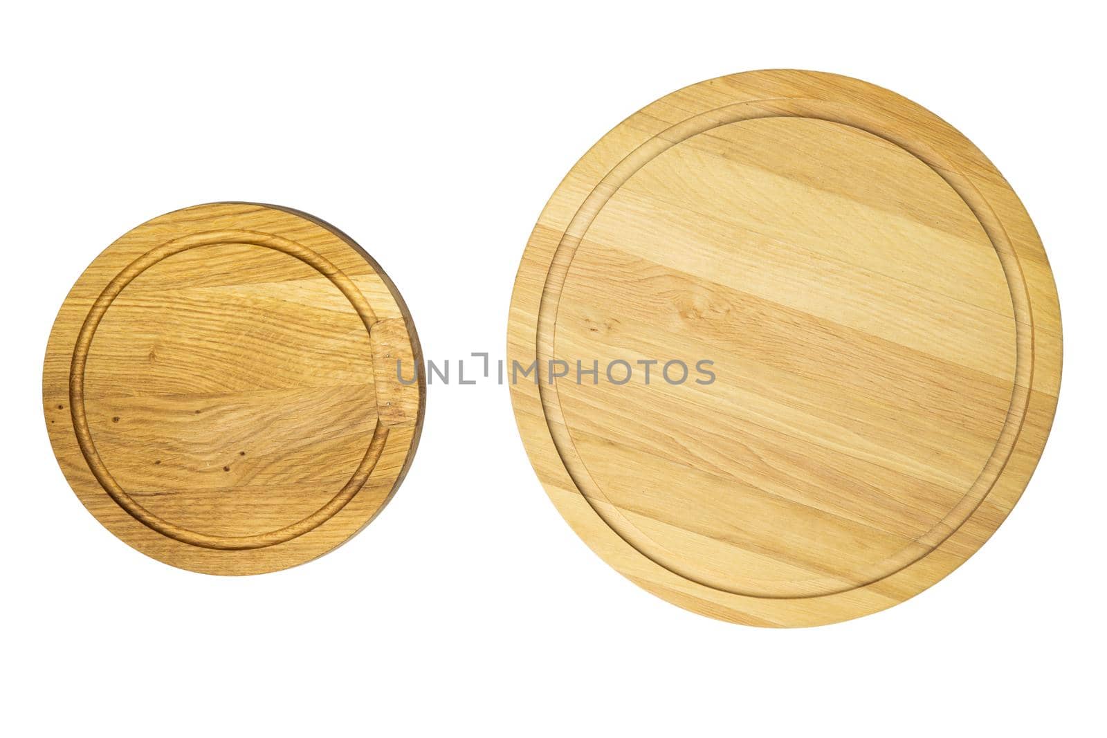 Wooden tray cutting board isolated on white background mock up by katrinaera