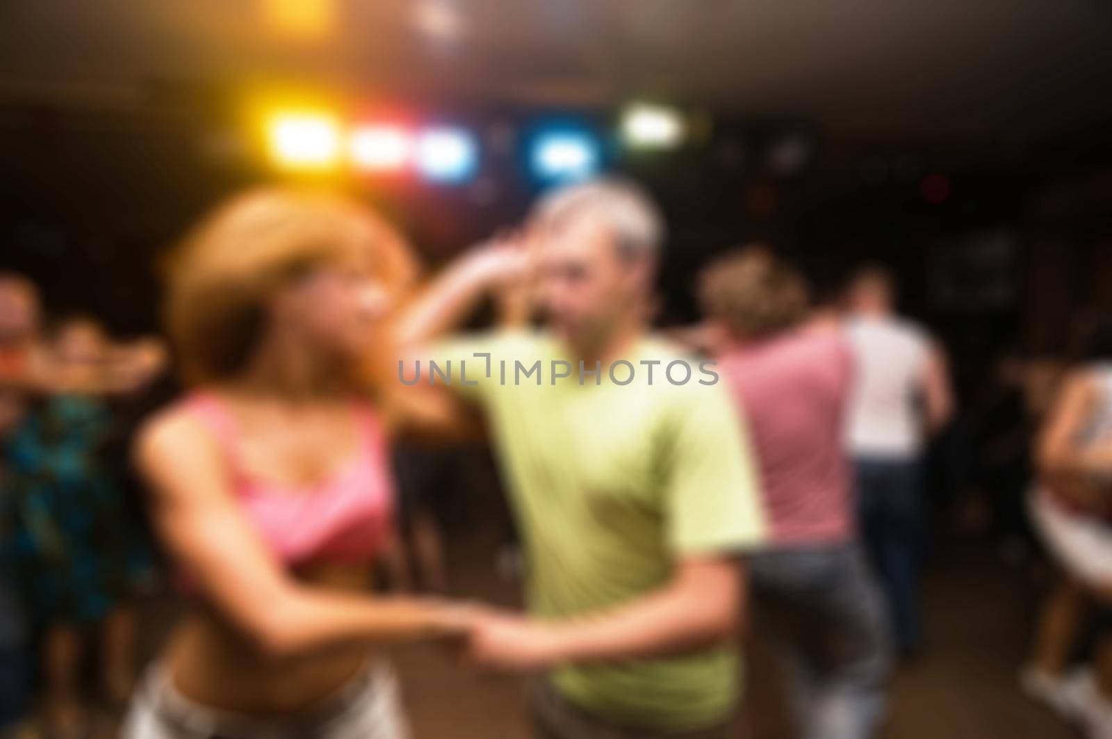 People dancing blur background by nikitabuida