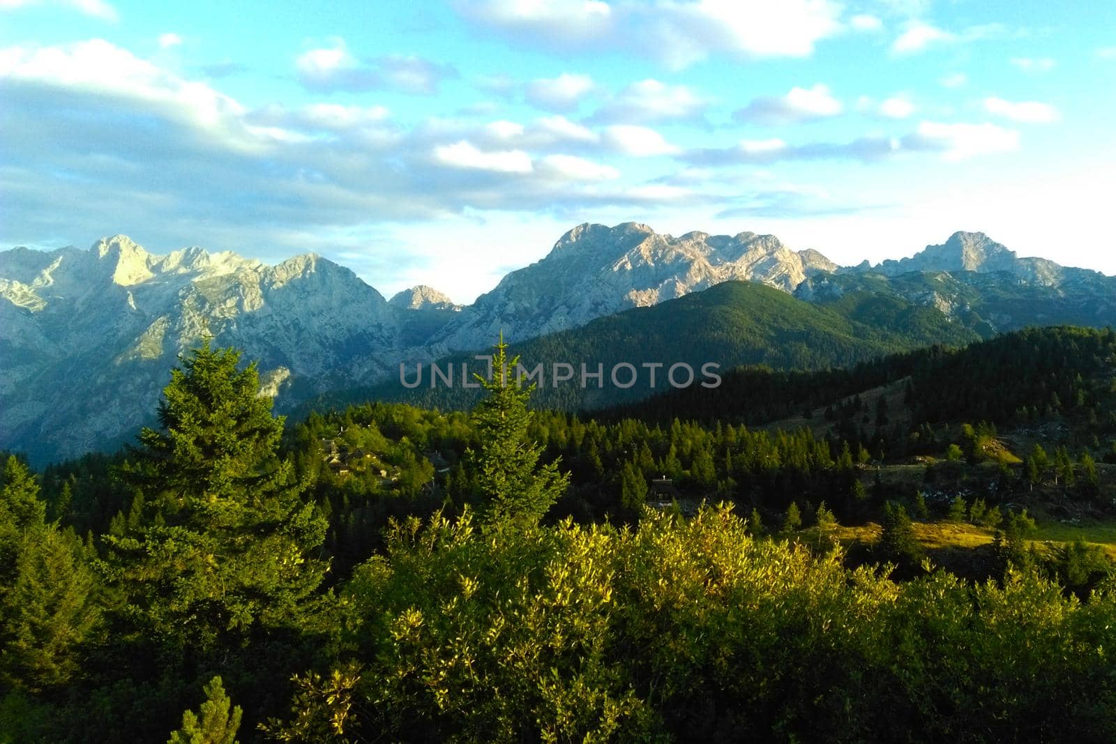 Beautiful picturesque view of the mountains at dawn