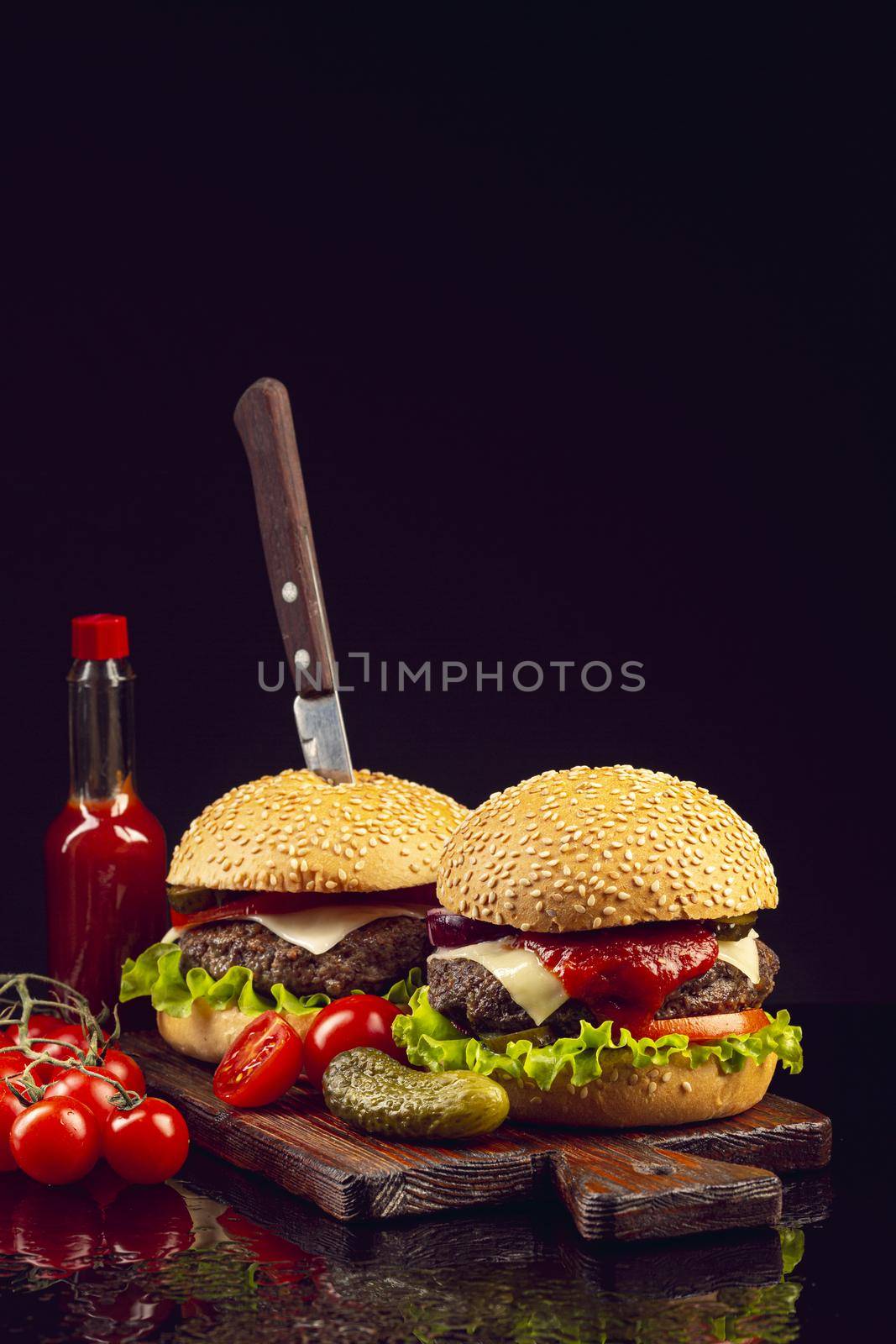 front view burgers cutting board. High quality beautiful photo concept by Zahard