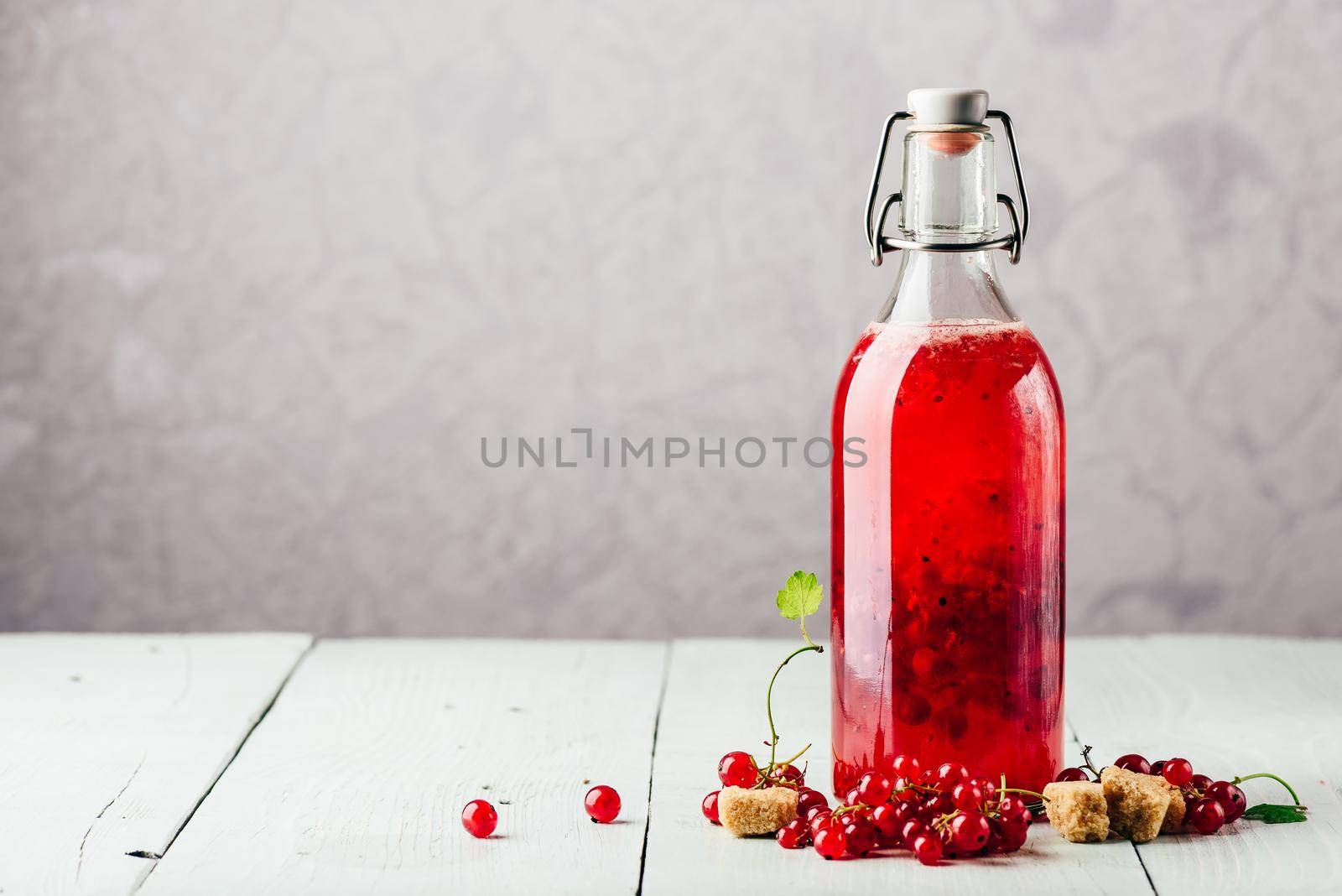 Infused water with red currant and sugar by Seva_blsv