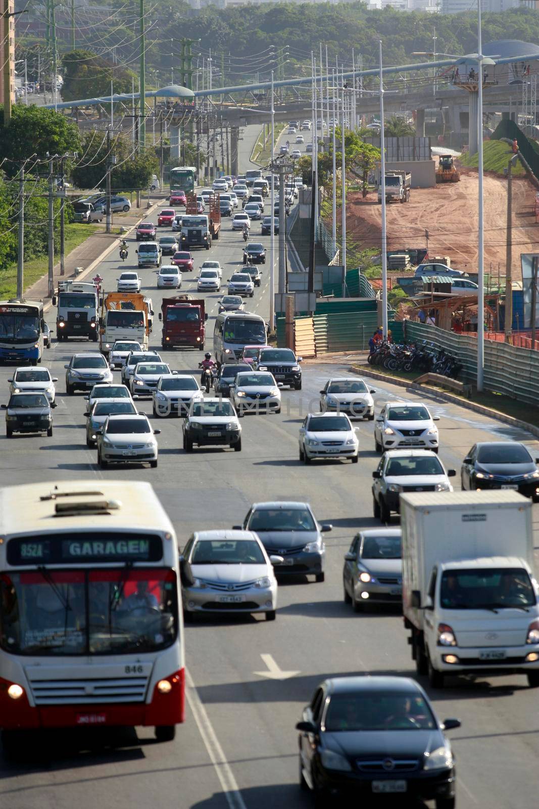 vehicle traffic in Salvador by joasouza