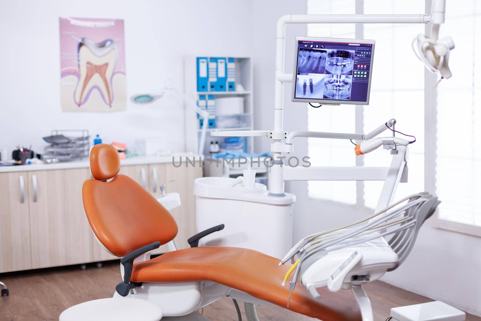 Radiography of patient jaw on screen display by DCStudio