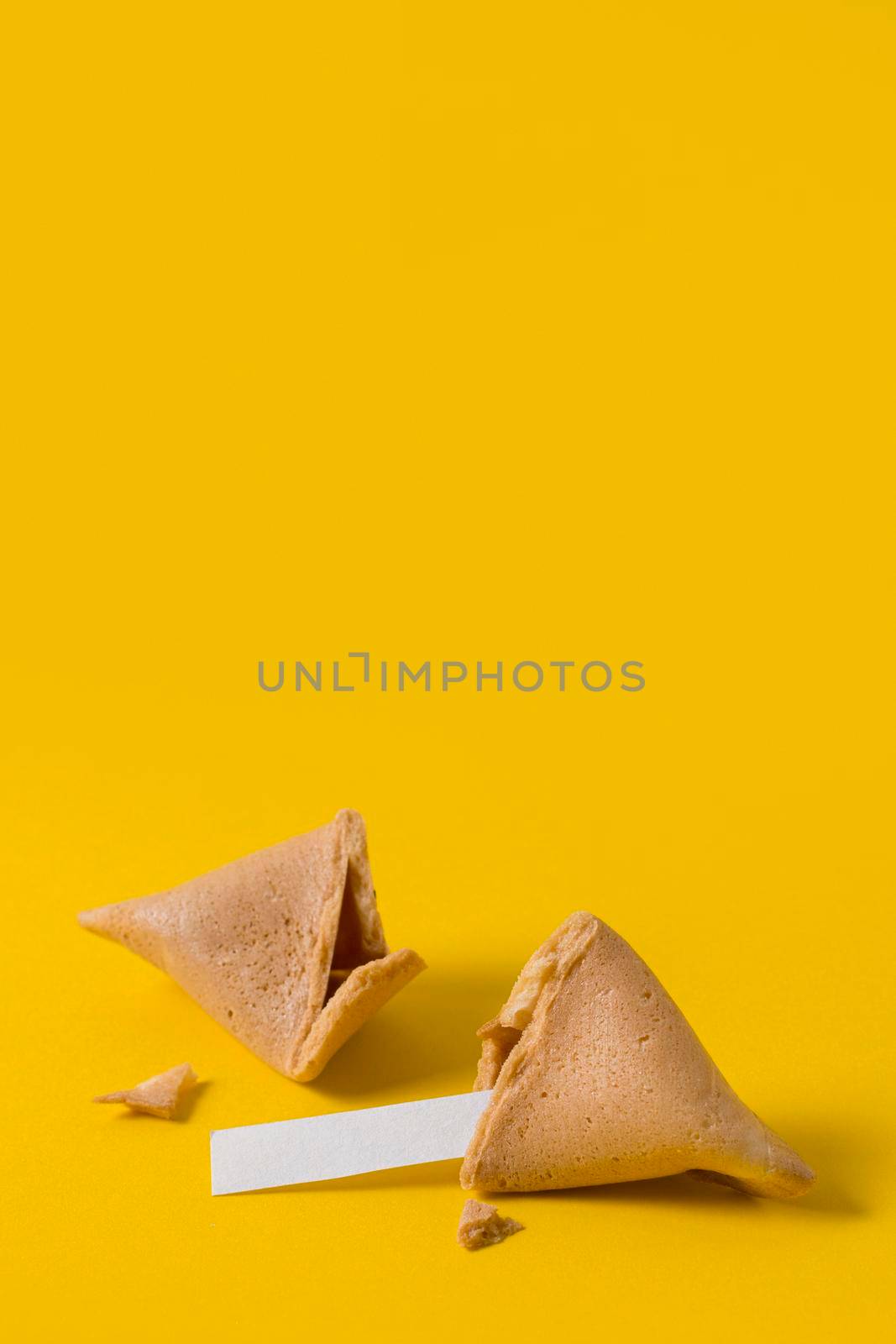 chinese new year with fortune cookies. High quality photo by Zahard