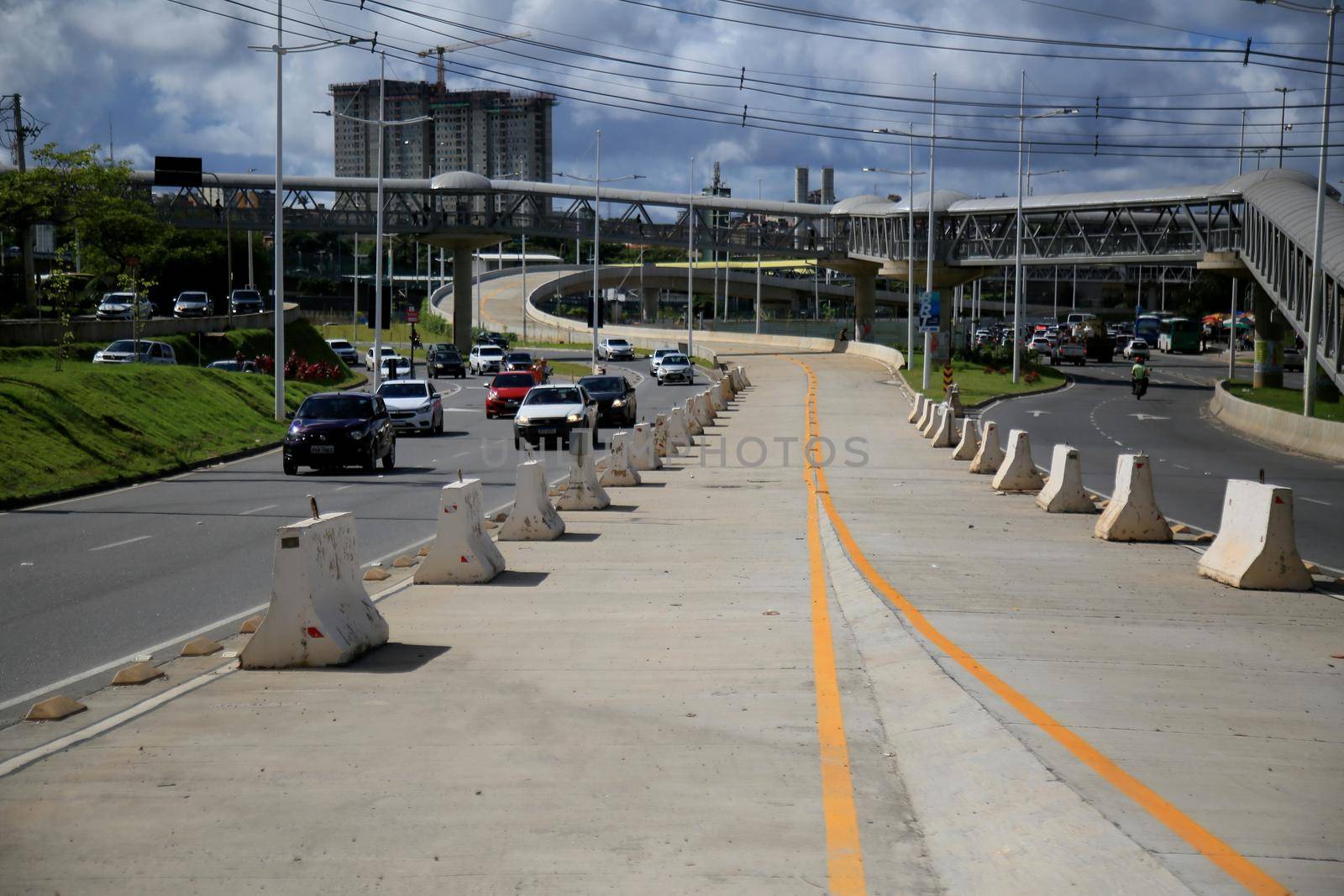 salvador, bahia, brazil - july 20, 2021: view of an exclusive lane for BRT vehicles under construction on Avenida ACM in the city of Salvador.