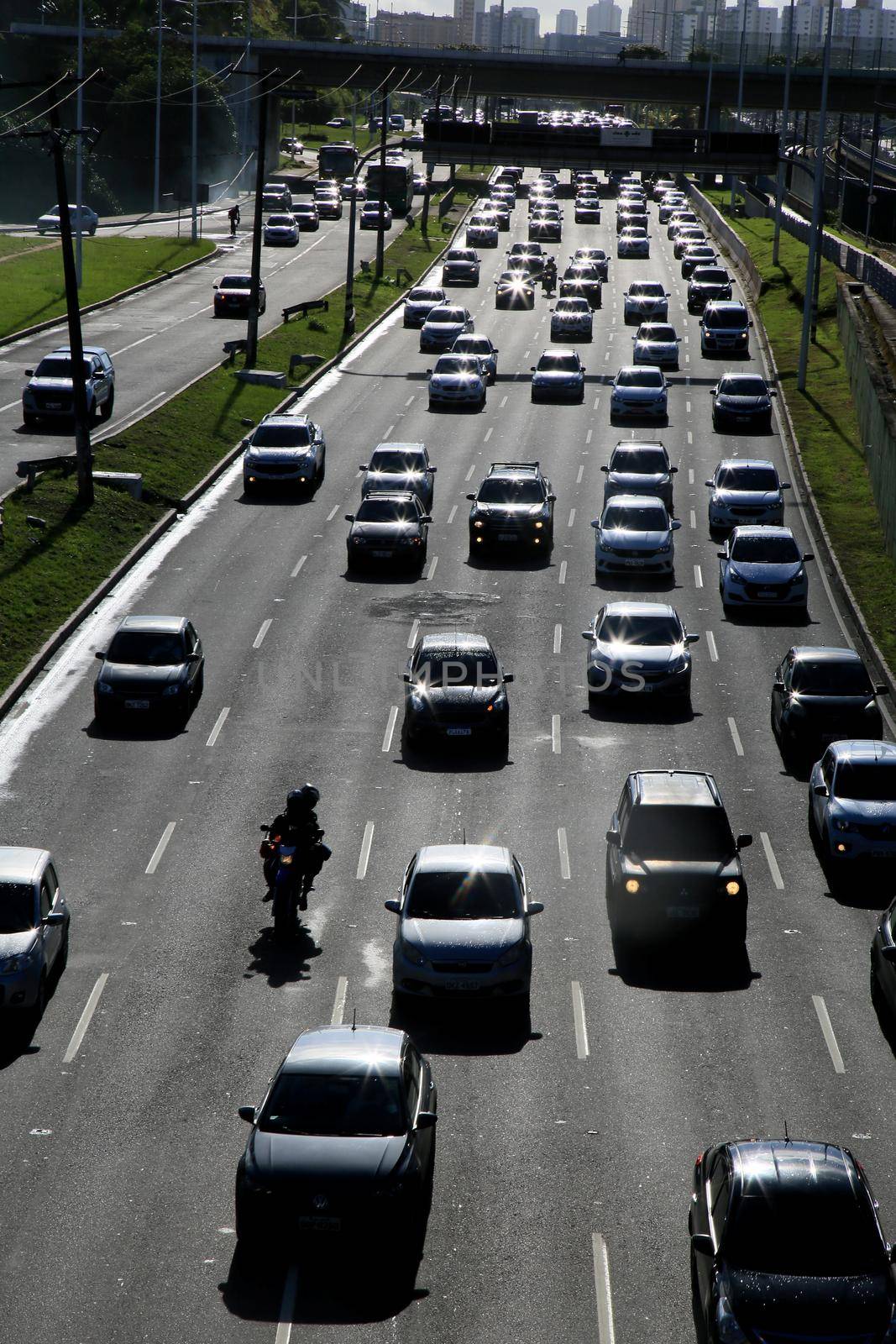 vehicle traffic in Salvador by joasouza