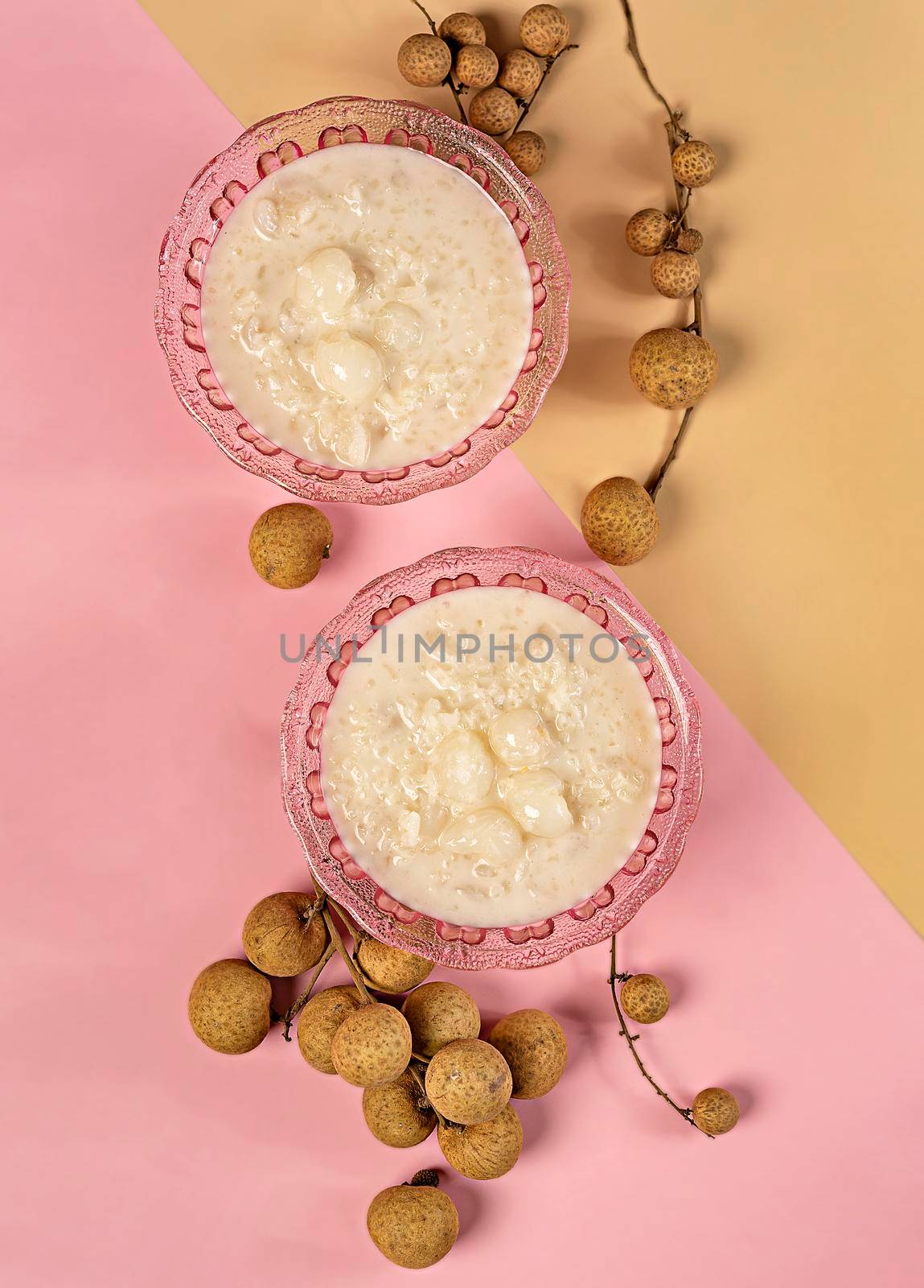 Sweet sticky rice with longan and coconut cream by rakratchada