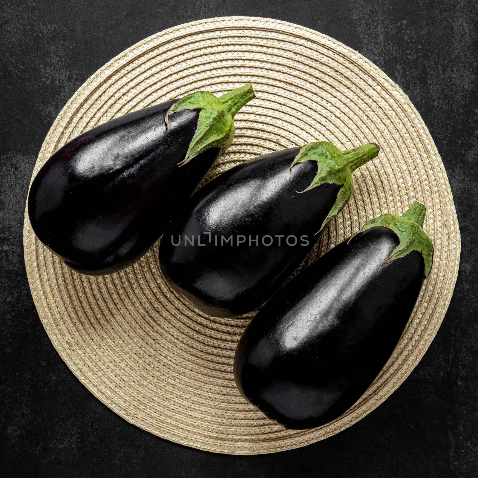 top view arrangement eggplants. High quality photo by Zahard