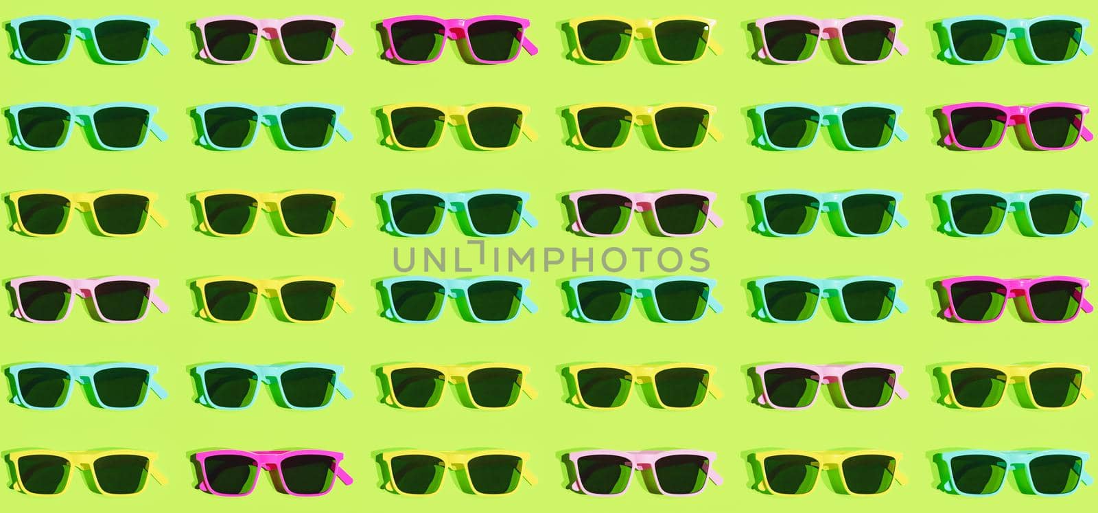 pattern of sunglasses with pastel colors by asolano