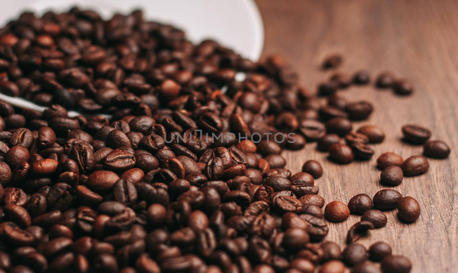 natural coffee Hot drink spilled grains photograph of the object. High quality photo