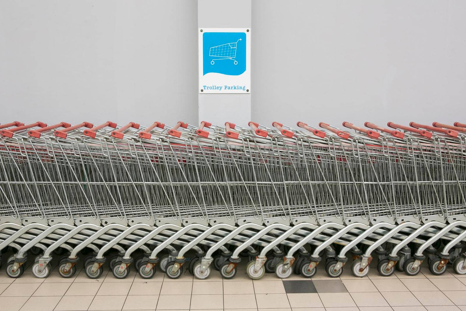 The cart is arranged neatly.