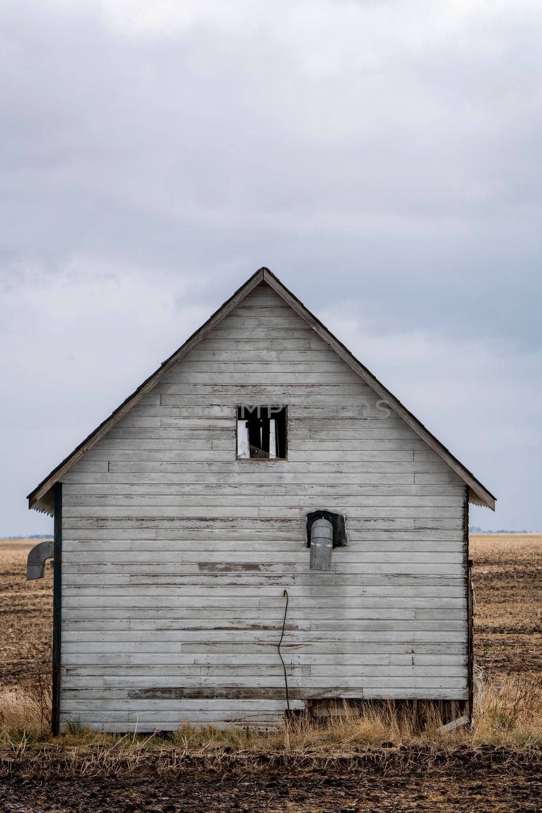 Abandoned House Saskatchewan by pictureguy